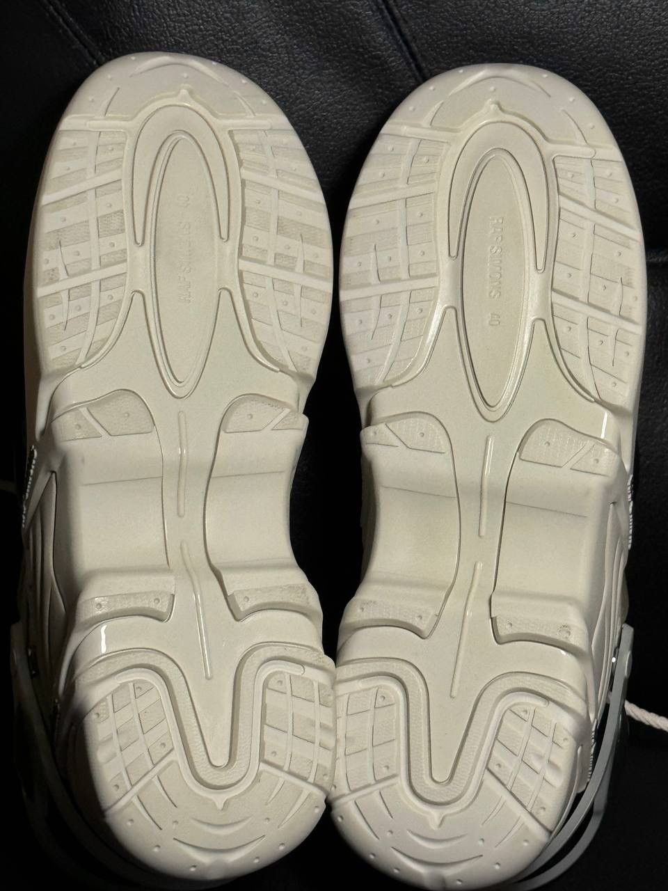 Raf Simons 40 Raf simons cylon 21 black white Size US 10 / IT 40 - 10 Thumbnail