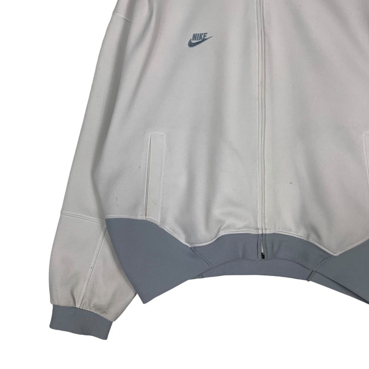 Nike Vintage NIKE Gymnastics White Sweater #1351-C61 Size US L / EU 52-54 / 3 - 3 Thumbnail