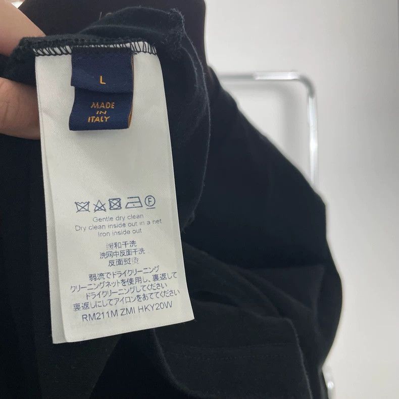 Louis Vuitton Louis Vuitton Gesture short sleeve Size US L / EU 52-54 / 3 - 6 Thumbnail