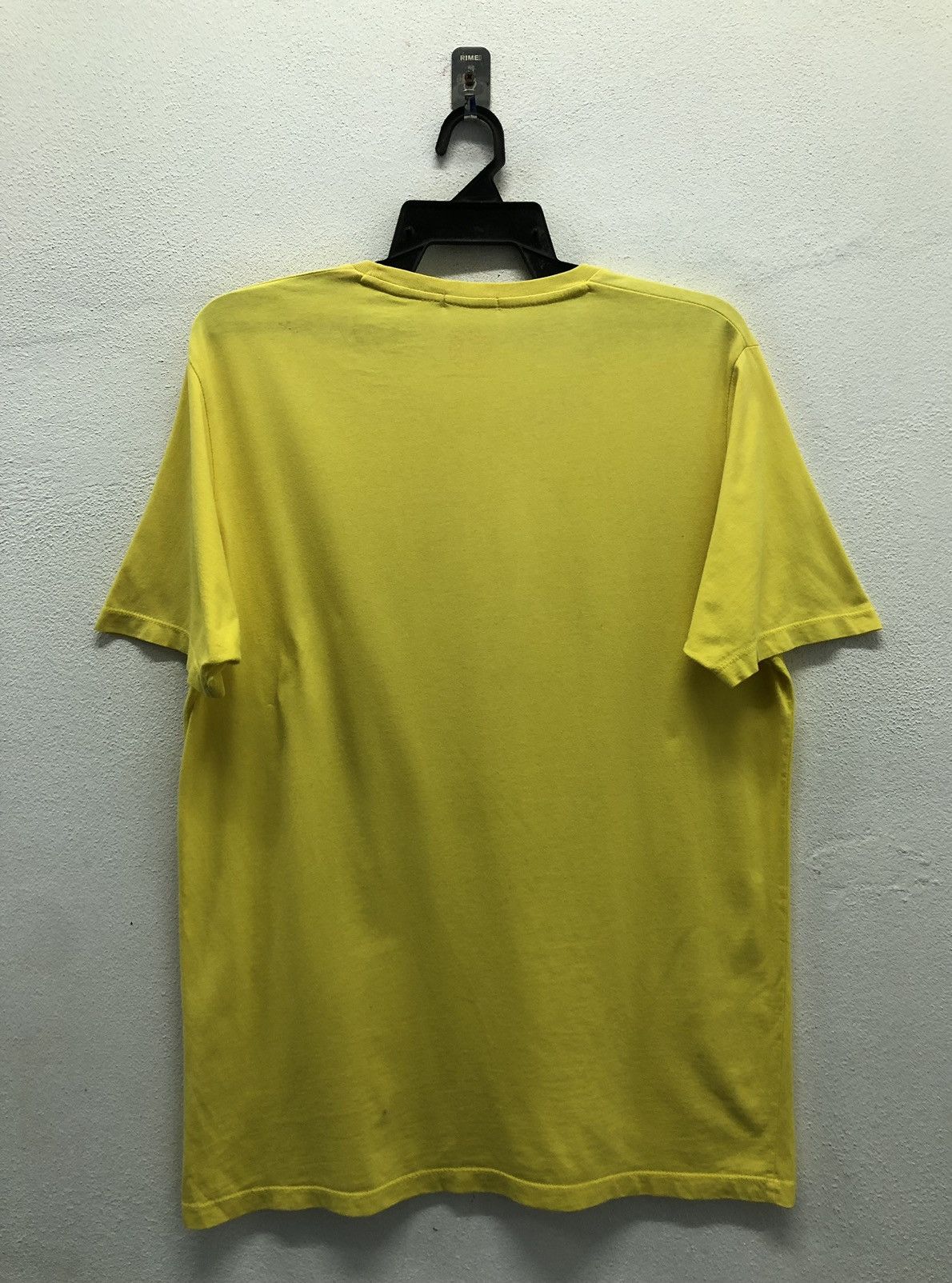 Band Tees Vintage Uniqlo 20th The Yellow Monkey Punch Drunk Tour Shirt Size US XL / EU 56 / 4 - 2 Thumbnail