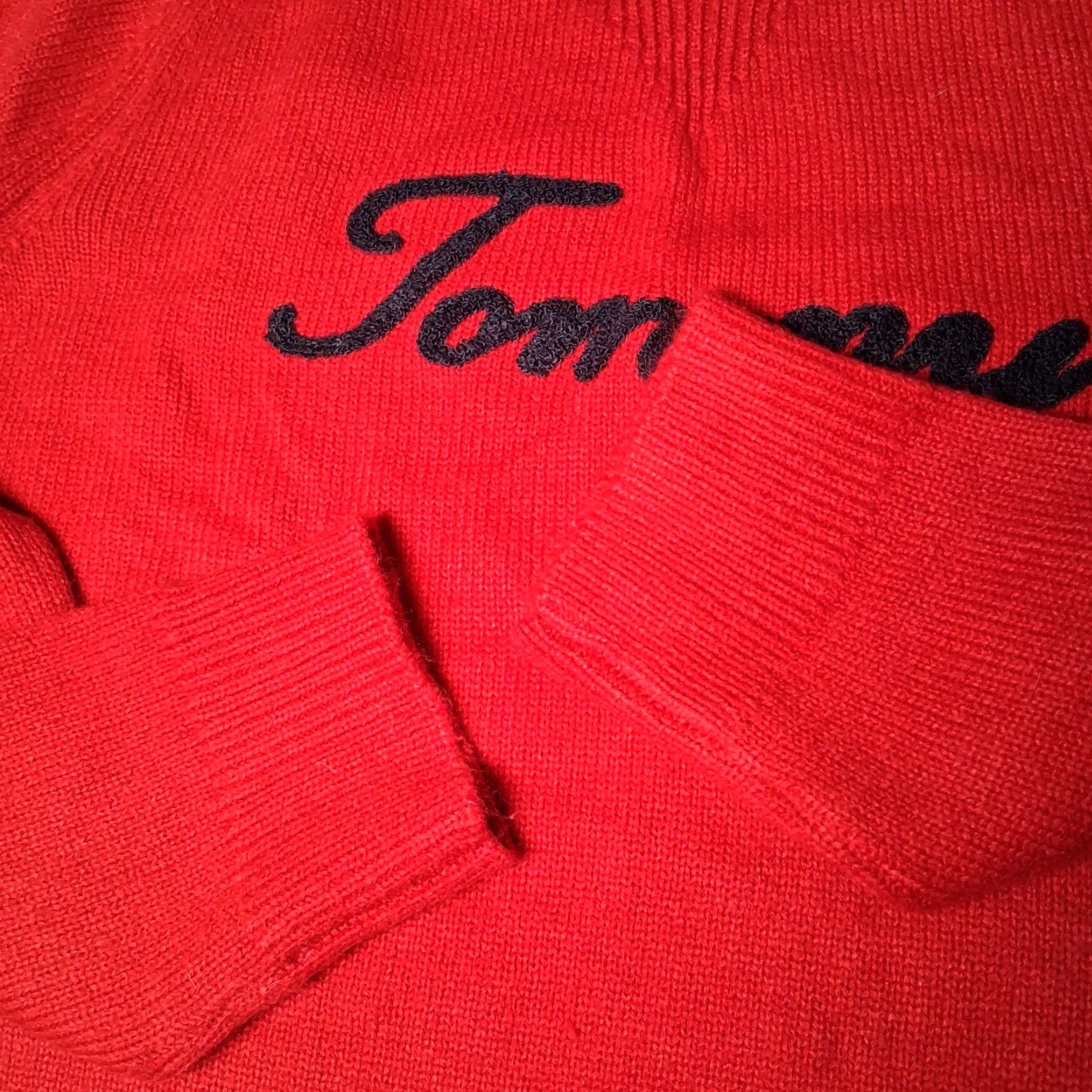 Tommy Hilfiger Tommy Hilfiger Sweater Women M/L Red Crewneck Pullover Varsity Lettering Preppy Casual Knitted Knit Raglan Sleeve Regular Size M/L, China, Vintage? Size M / US 6-8 / IT 42-44 - 7 Thumbnail