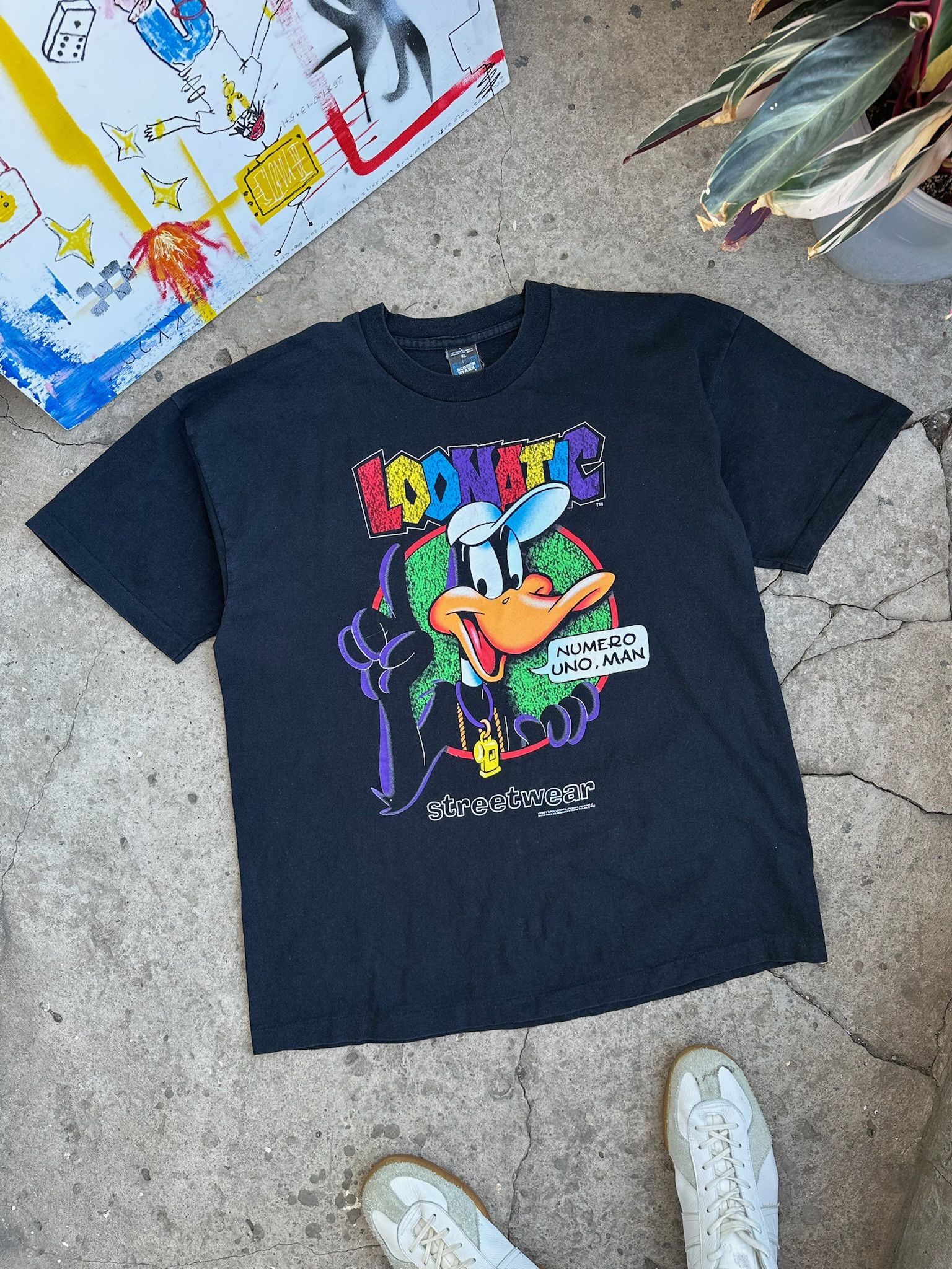 Cartoon Network Vintage 90’s looney tunes Daffy Duck tshirt loonatic rap tee Size US XL / EU 56 / 4 - 1 Thumbnail