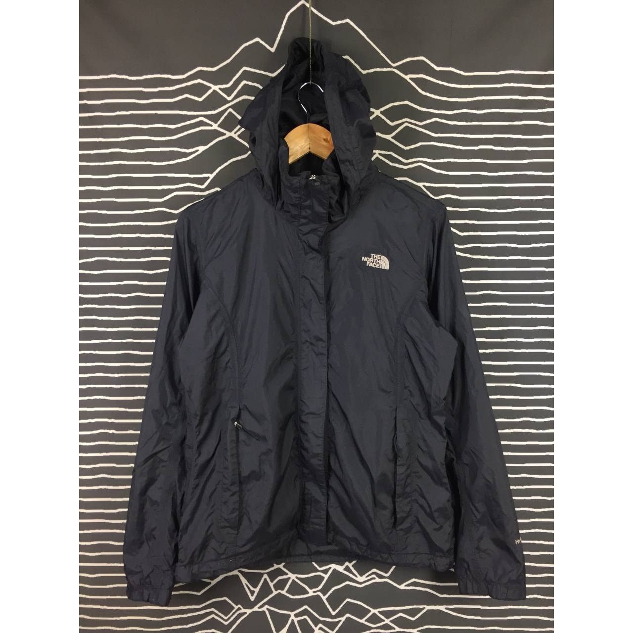 The North Face × Vintage The North Face Women's HyVent Outdoor Windbreaker Jacket Size M / US 6-8 / IT 42-44 - 3 Thumbnail