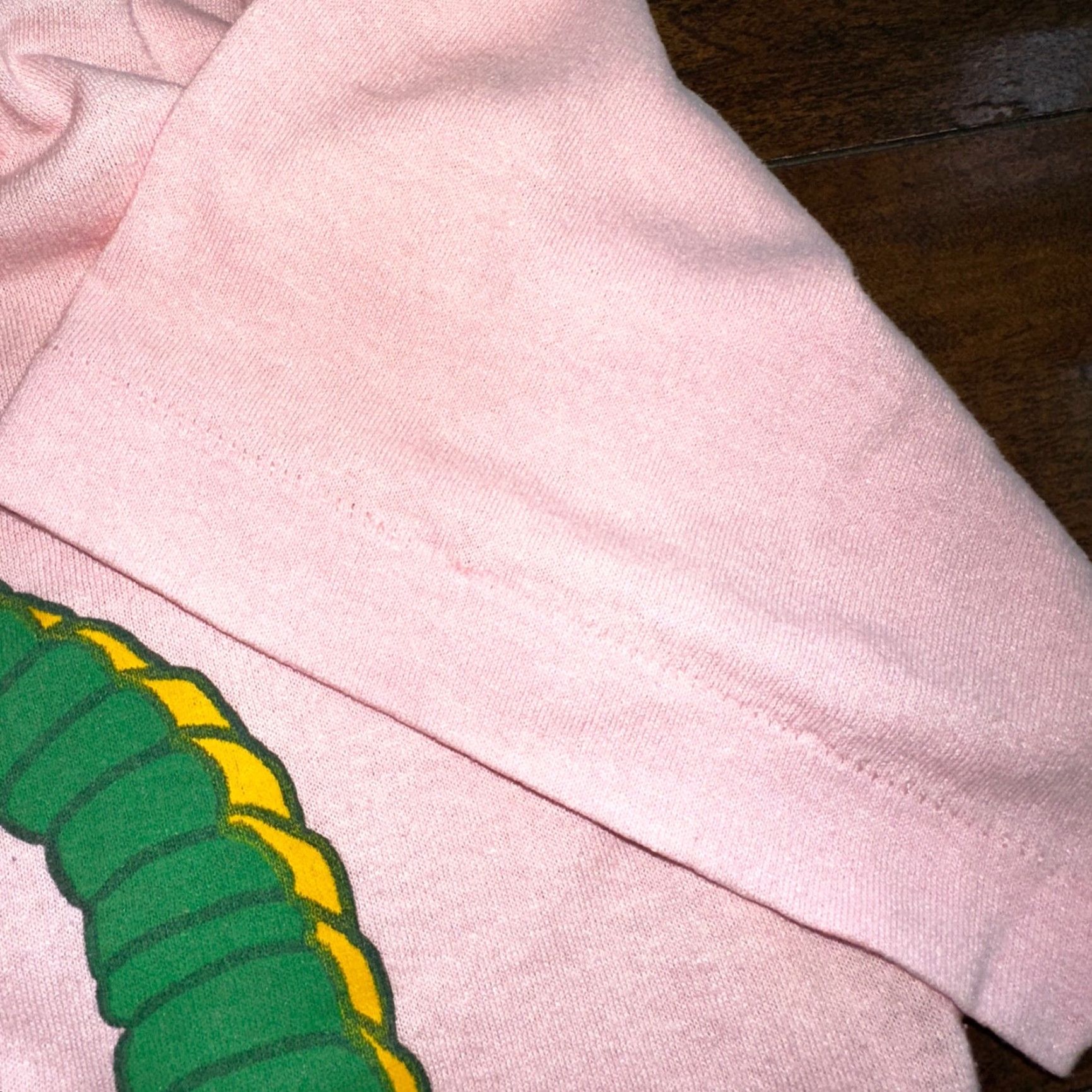 Vintage VINTAGE Alligator T Shirt Florida 80s Abstract 70s 90s Crocodile Pink Crew Neck Short Sleeve Men L Size US L / EU 52-54 / 3 - 5 Thumbnail