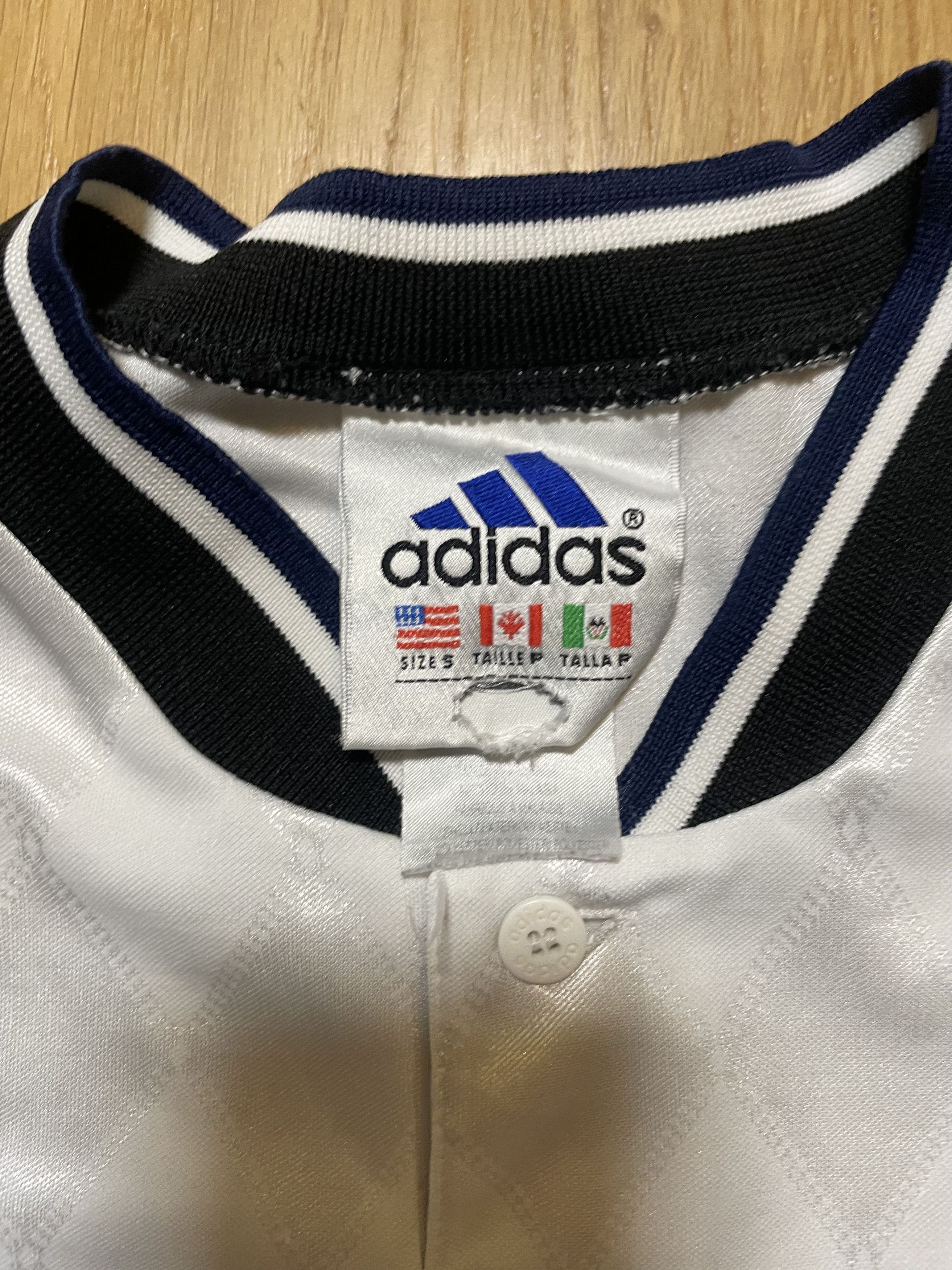 Adidas Vintage Adidas Soccer Jersey Size US S / EU 44-46 / 1 - 3 Thumbnail