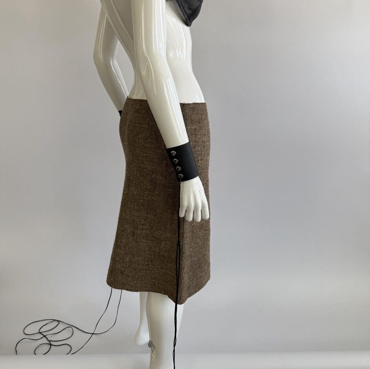 Prada Prada Archival Vintage 2000 Low Rise Box Pleat Midi Skirt Size 28" / US 6 / IT 42 - 2 Thumbnail