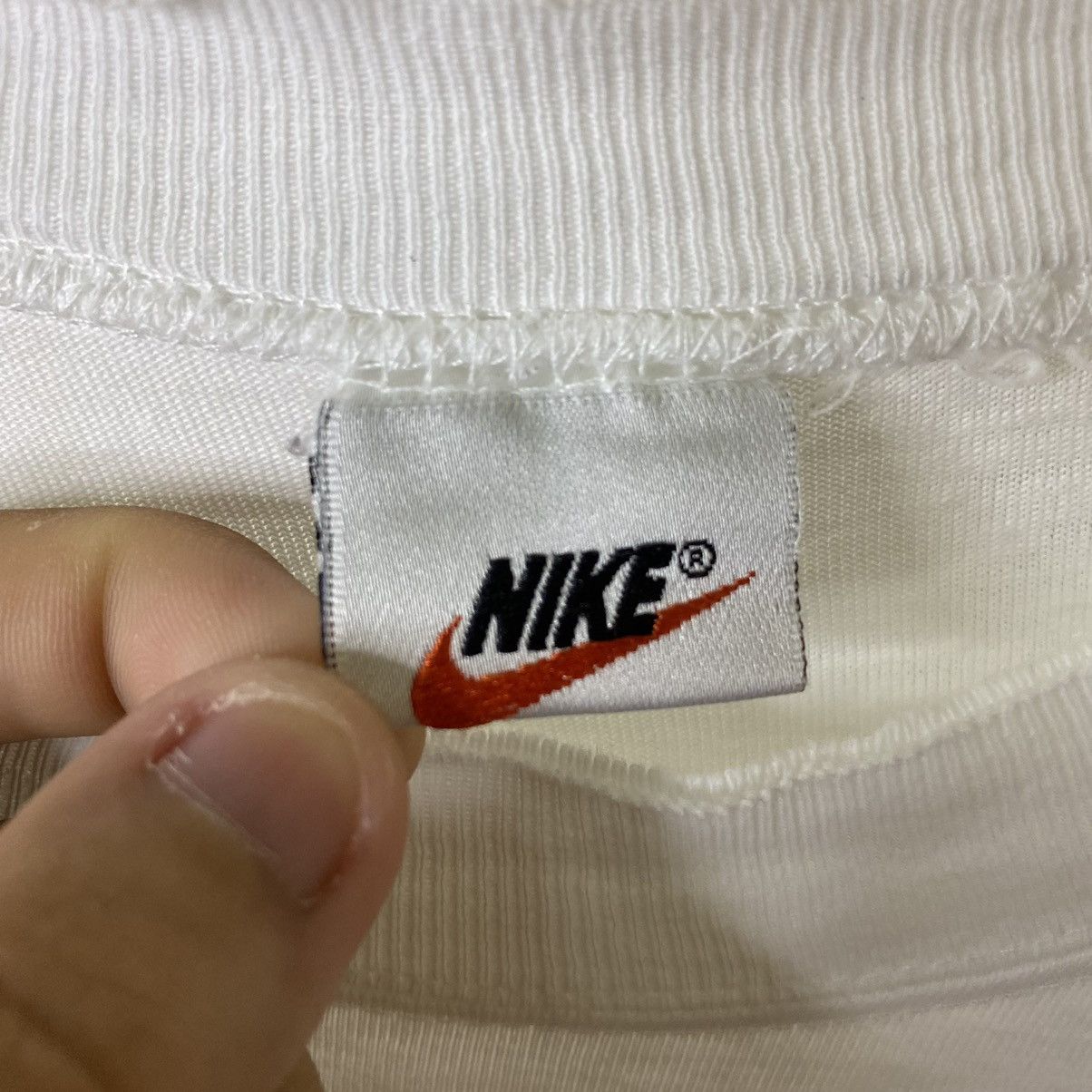 Nike 1990s Nike I'm Going To Work Out He Can Have The Remote Tee Size US M / EU 48-50 / 2 - 4 Thumbnail