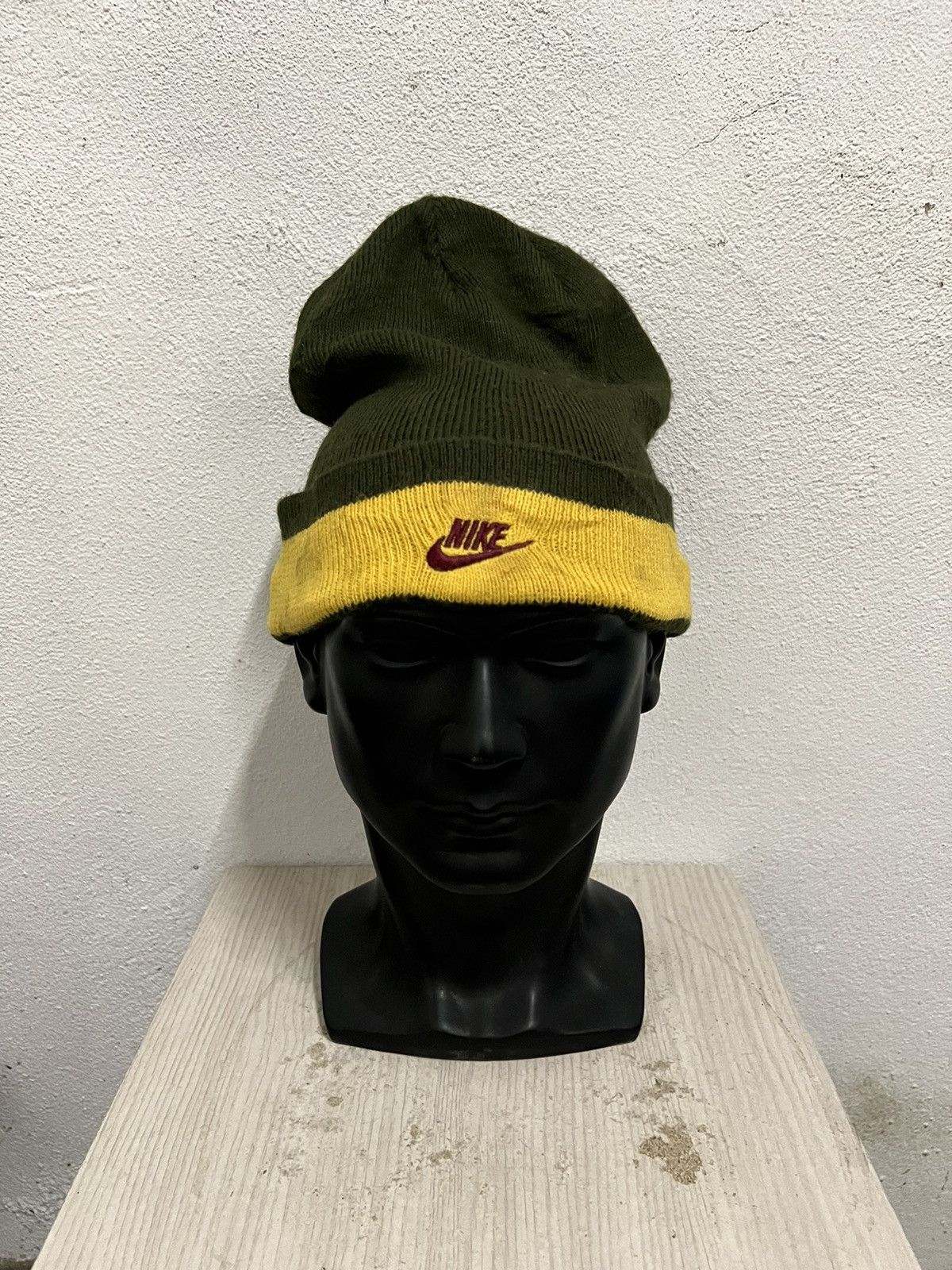Nike Vintage Nike Big logo Beanie Hat Size ONE SIZE - 2 Thumbnail