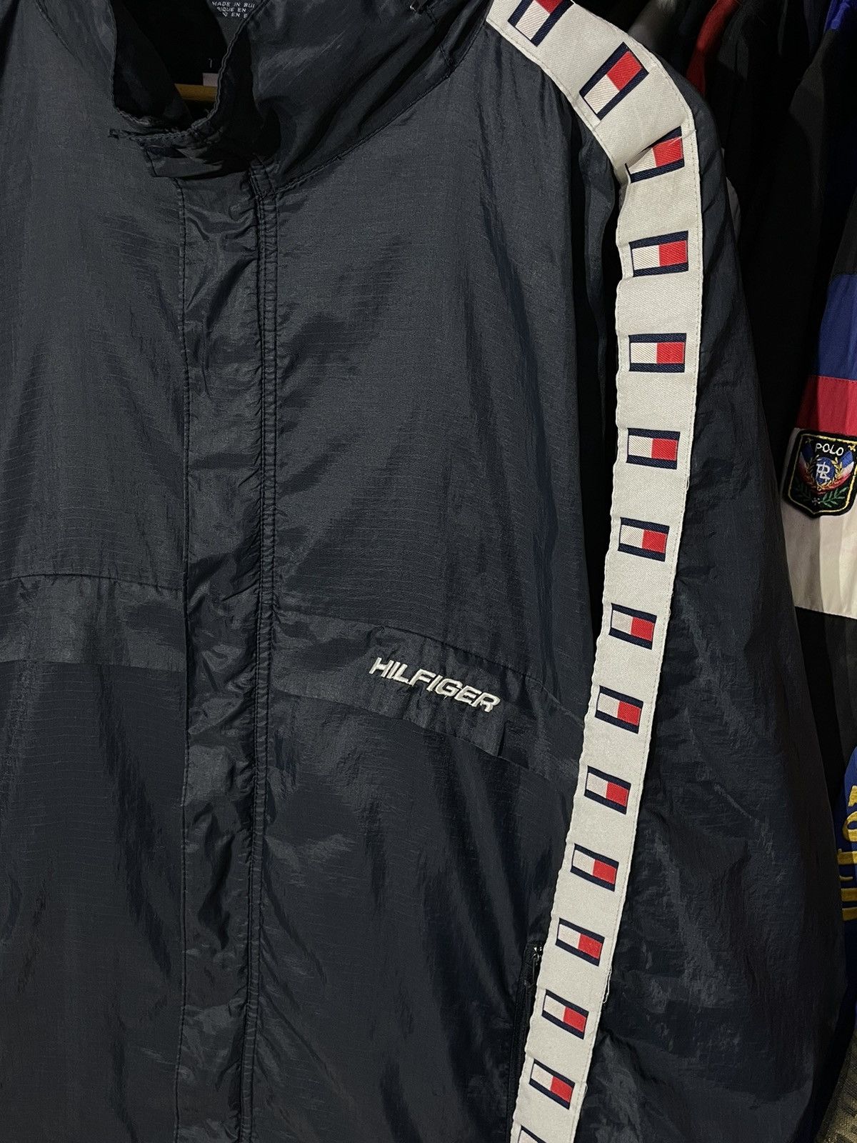 Tommy Hilfiger × Vintage Jacket Tommy Hilfiger Band 90’s Vintage Size US L / EU 52-54 / 3 - 4 Thumbnail