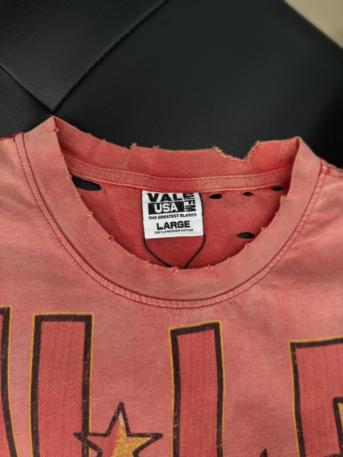 Vale Valley Red Sun Tee Shirt Size L (NEW) Size US L / EU 52-54 / 3 - 6 Thumbnail