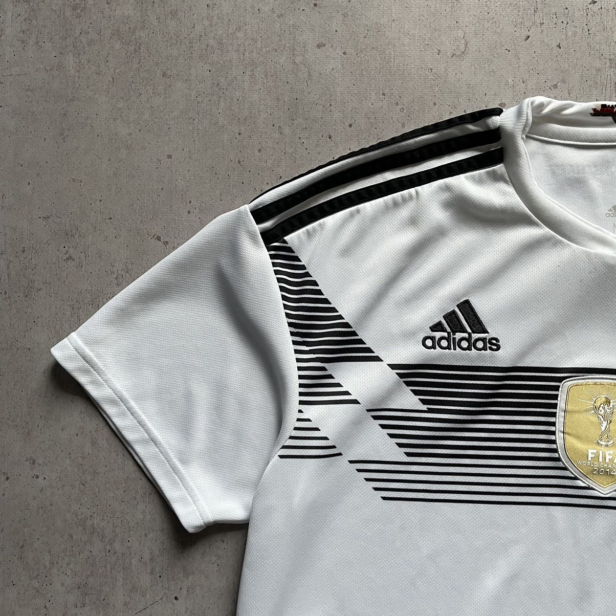 Adidas GERMANY NATIONAL TEAM HOME FOOTBALL SHIRT SOCCER JERSEY Size US M / EU 48-50 / 2 - 2 Thumbnail