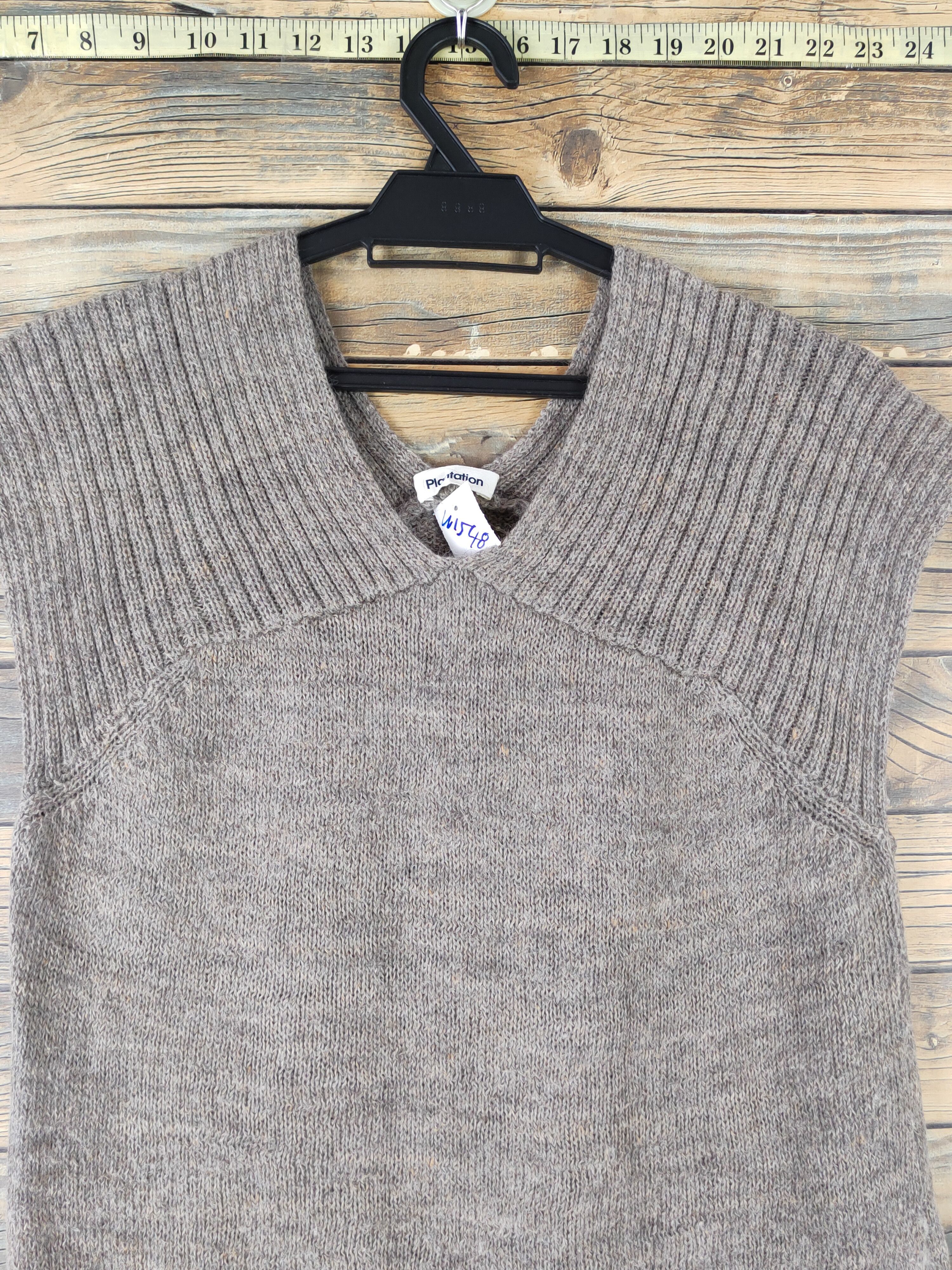 Issey Miyake D Plantation issey miyake Gray Knitwear Tank Tops #W1548 Size M / US 6-8 / IT 42-44 - 2 Thumbnail