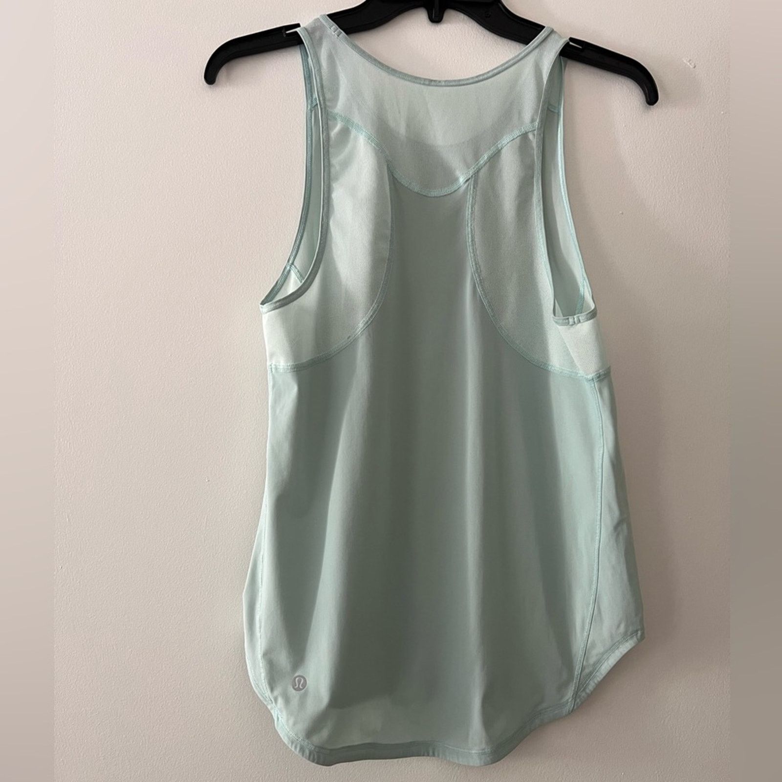 Lululemon Lululemon Athletica Pale Mint Blue Mesh Back Sleeveless Tank Size S / US 4 / IT 40 - 3 Thumbnail