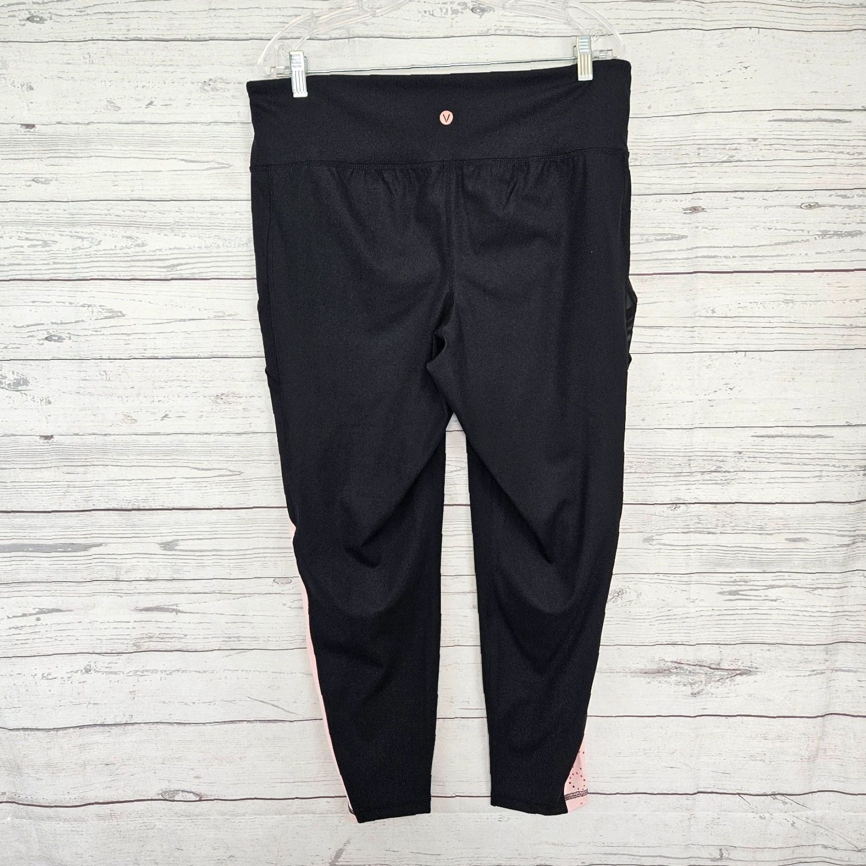Vintage Livi Lane Bryant Womens Leggings Sz 18/20 Black Pink Laser Cut Pockets leggings 18 Womens Black Pink Pockets Ankle Activewear Evening? Size 40" / US 18 - 4 Thumbnail