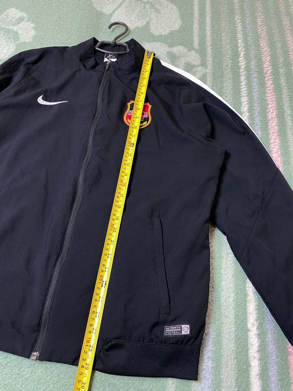 Nike Vintage 80s Nike Embroidered Windbreaker Jacket Men's Size US XL / EU 56 / 4 - 13 Thumbnail
