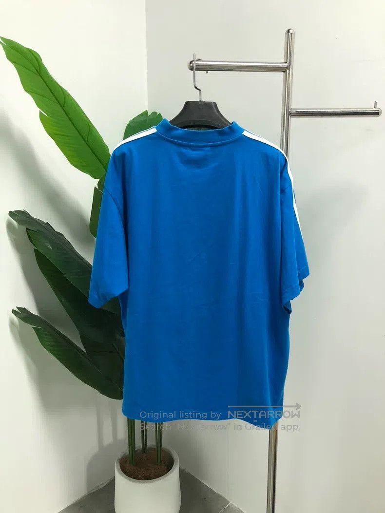 Balenciaga Balenciaga Three Stripes Logo Printed Short Sleeve T-Shirt Size US S / EU 44-46 / 1 - 2 Thumbnail