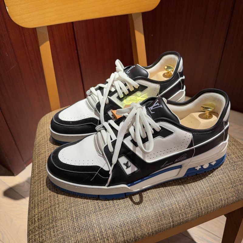 Louis Vuitton Louis Vuitton Trainer Black Blue Sneakers 0079 Size US 10.5 / EU 43-44 - 1 Thumbnail