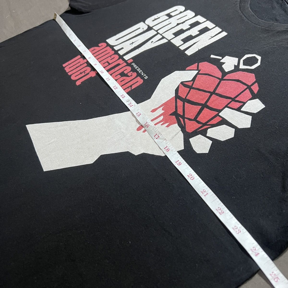 Band Tees Vintage Y2K Green Day American Idiot Tee 2XL Punk rock Size US XXL / EU 58 / 5 - 5 Thumbnail