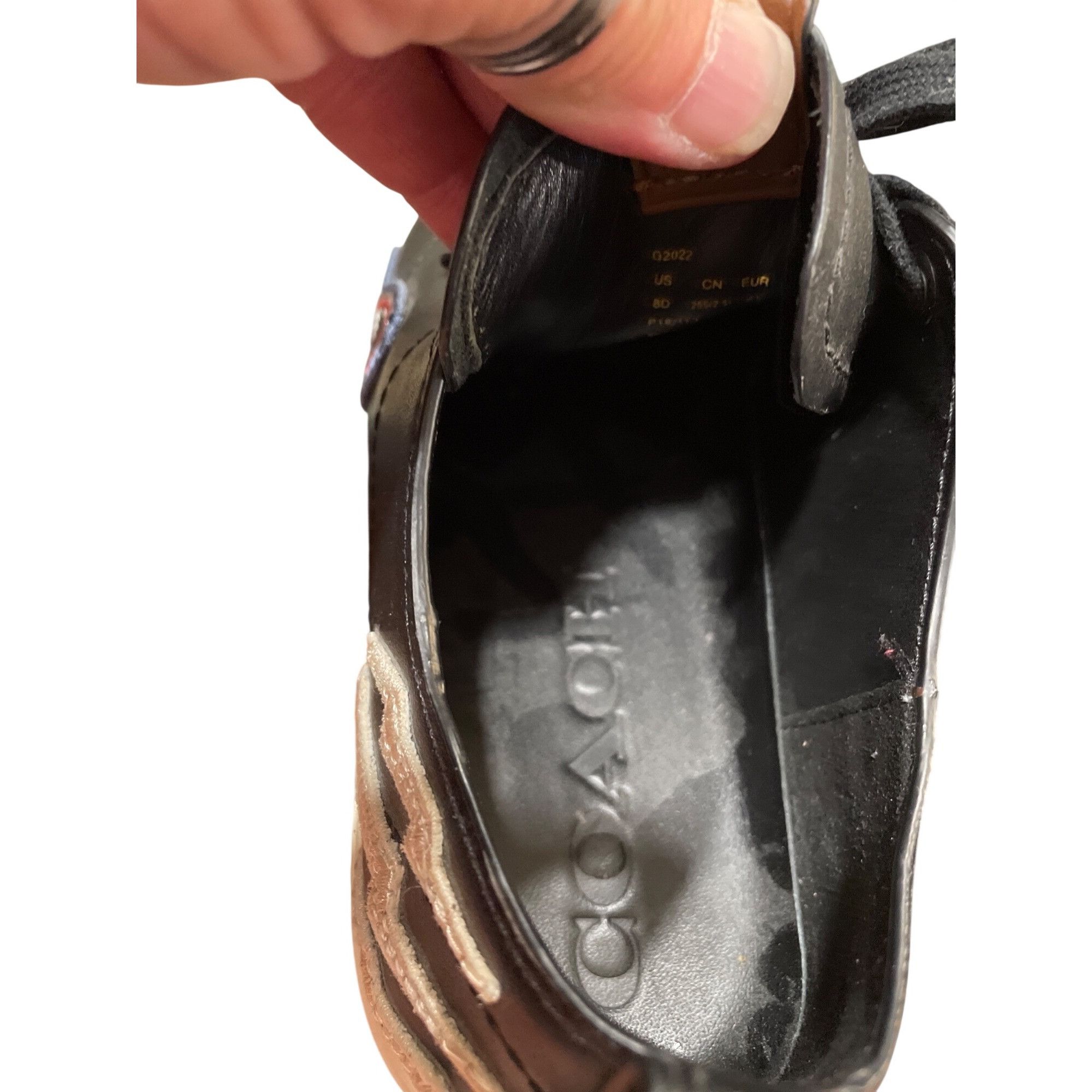 Coach Coach wms black leather low top shark embroided Lightning sn Size US 8 / IT 38 - 11 Thumbnail