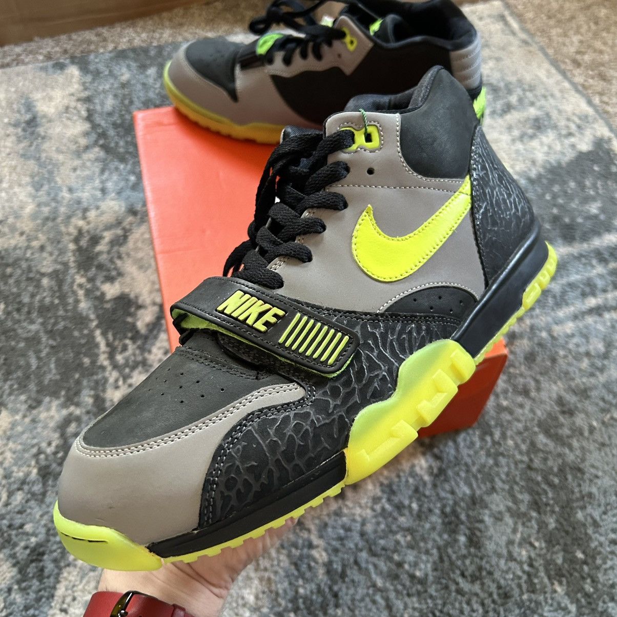 Nike 2008 DJ CLARK KENT AiR TRAiNER 1 PREMiUM 112 NEON VOLT 3M Size US 11 / EU 44 - 9 Thumbnail