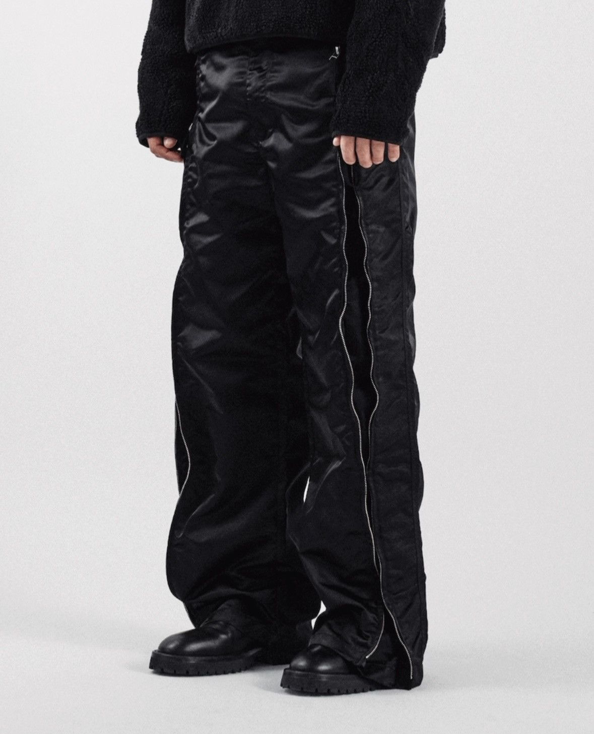 No Maintenance Full Zip Flight Pants Size US 36 / EU 52 - 1 Thumbnail