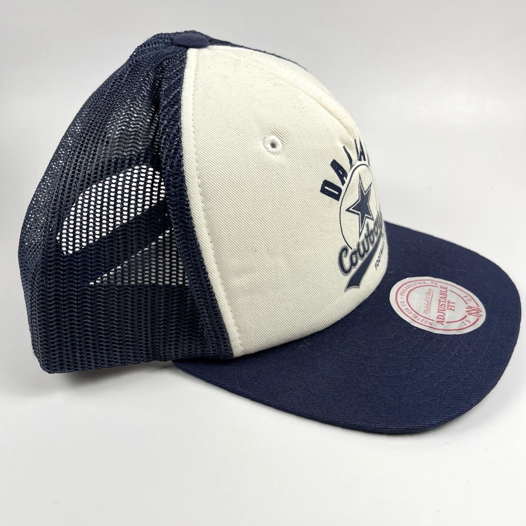 Mitchell & Ness Mitchell & Ness Dallas Cowboys Retro Trucker Snapback Hat Men One Size Multicolor Snapback Retro Hat Mens Size ONE SIZE - 2 Thumbnail