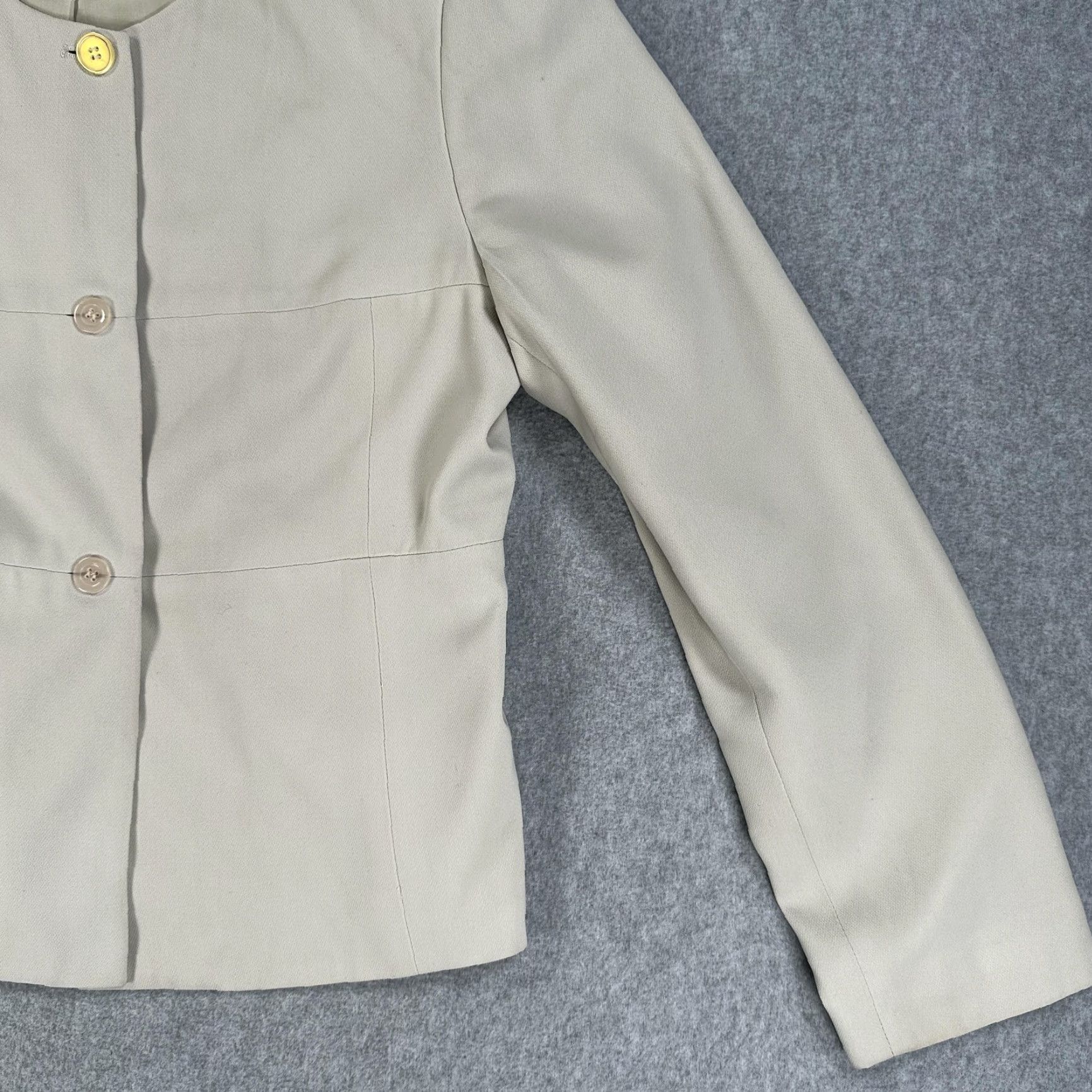 Vintage VINTAGE Harve Benard Collection Blazer Jacket Womens Medium Beige Lined Tailored Blazer, Women, M, Beige, Twill, Lined, Tailored, Business, Workwear Size M / US 6-8 / IT 42-44 - 5 Thumbnail