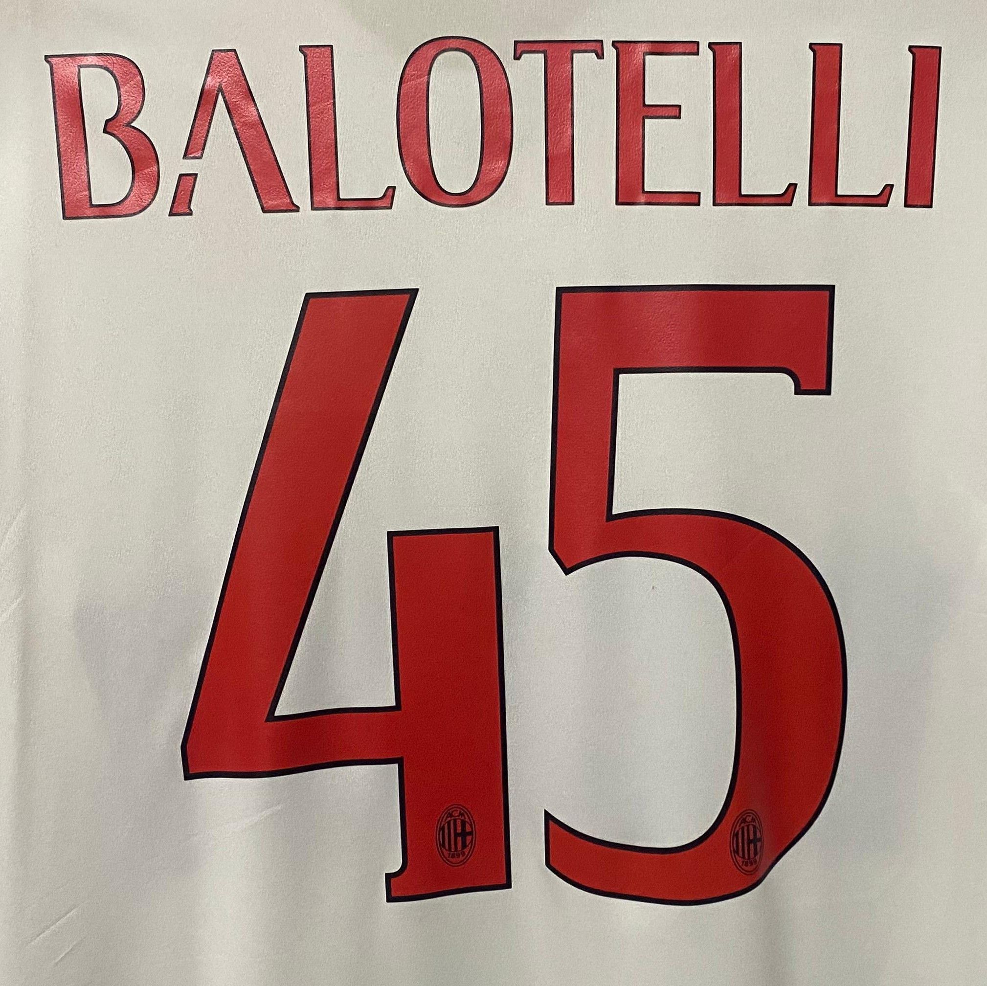 Adidas AC Milan 2015-2016 Away Jersey Mario Balotelli Size US M / EU 48-50 / 2 - 4 Thumbnail