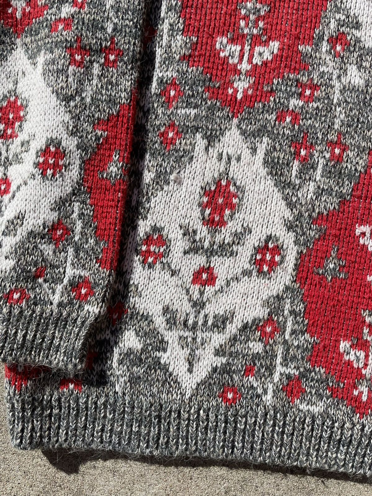 Vintage Vintage 90s Flower Knit Sweater L Size US L / EU 52-54 / 3 - 4 Thumbnail