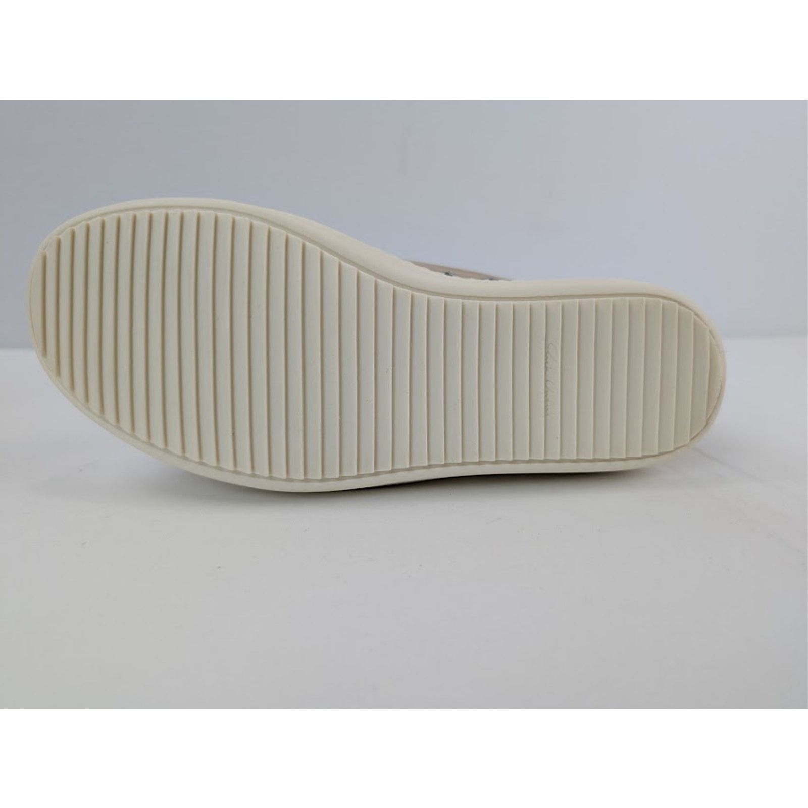 Rick Owens o1rshd1 Hollywood Runway Low Top Sneakers Parchment / Milk Size US 7 / EU 40 - 12 Thumbnail