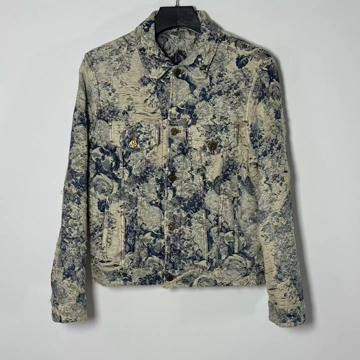 Louis Vuitton LV Runway Floral Distressed Denim Jacket 99N Size 44 Size US S / EU 44-46 / 1 - 1 Thumbnail