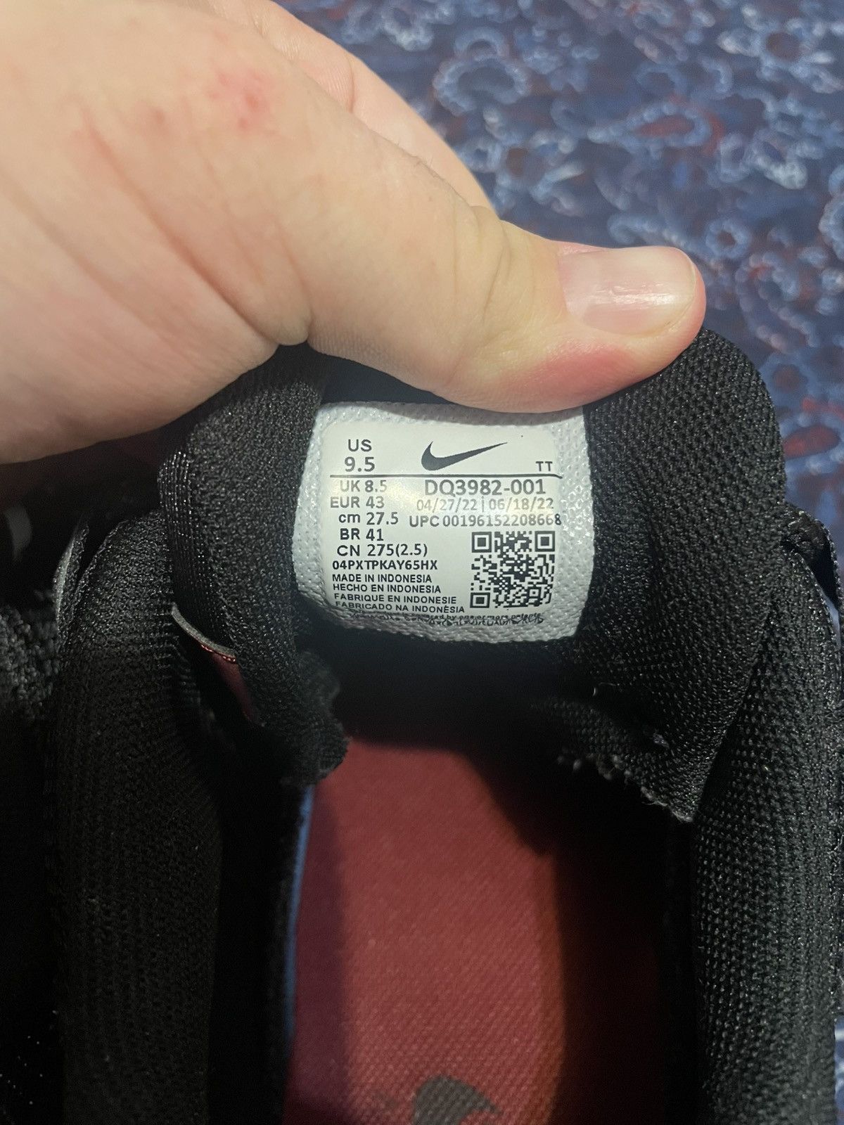 Nike Nike Air Max 95 Essential Size US 9.5 / EU 42-43 - 6 Thumbnail