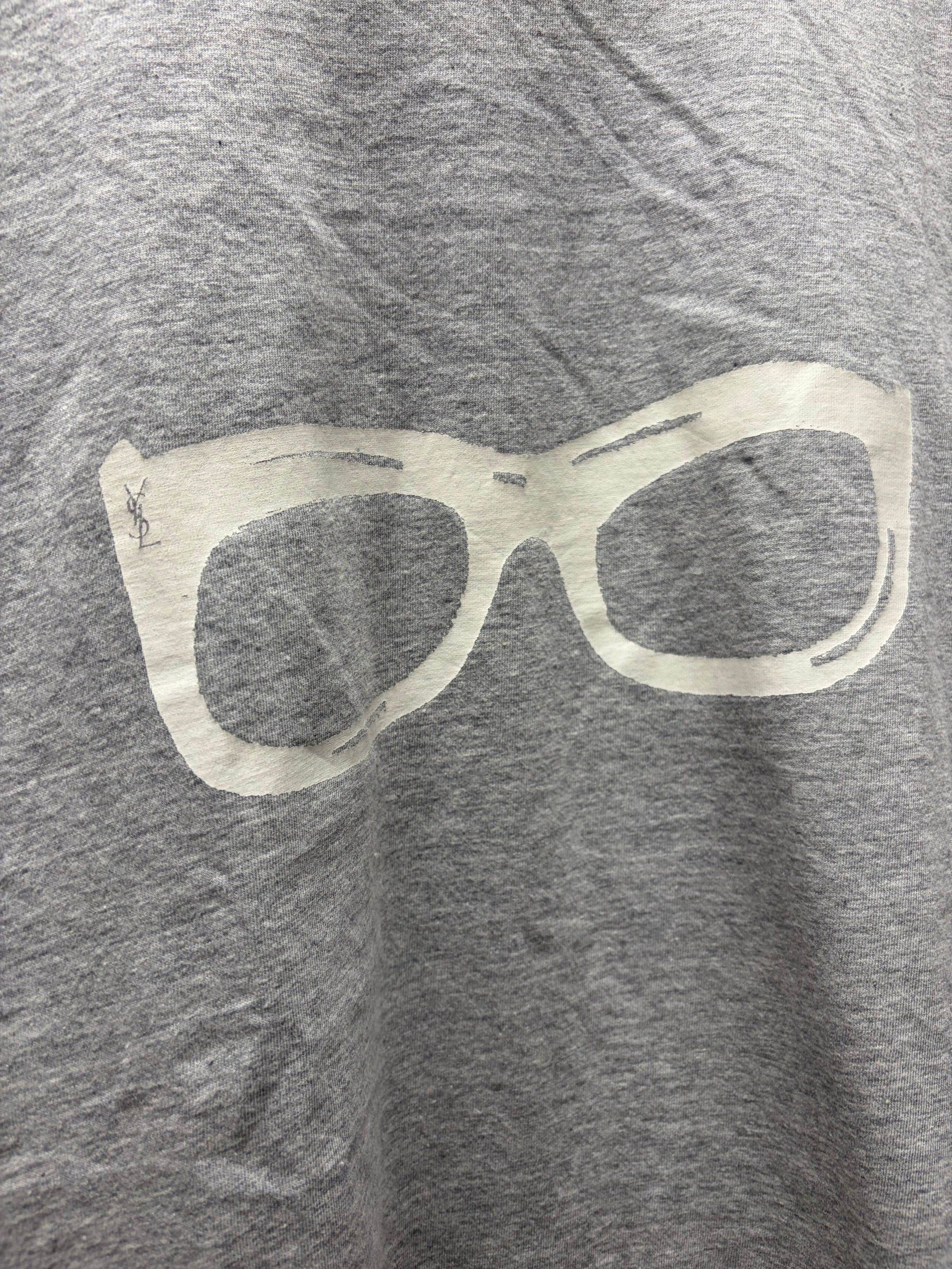 Yves Saint Laurent Vintage Yves Saint Laurent ‘Glasses’ YSL Logo Grey/White Graphic T-Shirt Size US M / EU 48-50 / 2 - 3 Thumbnail