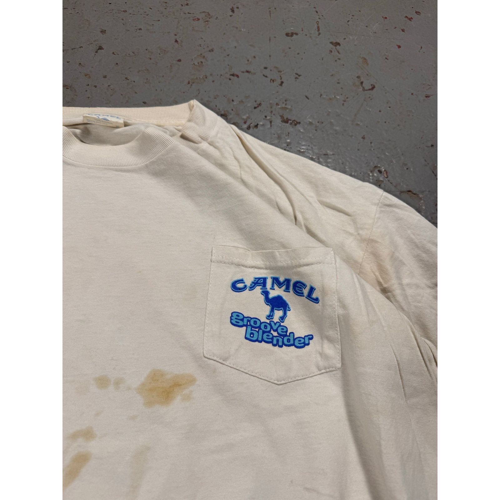 Camel Extremely Distressed Camel Cigarettes Tee Size US XL / EU 56 / 4 - 7 Thumbnail