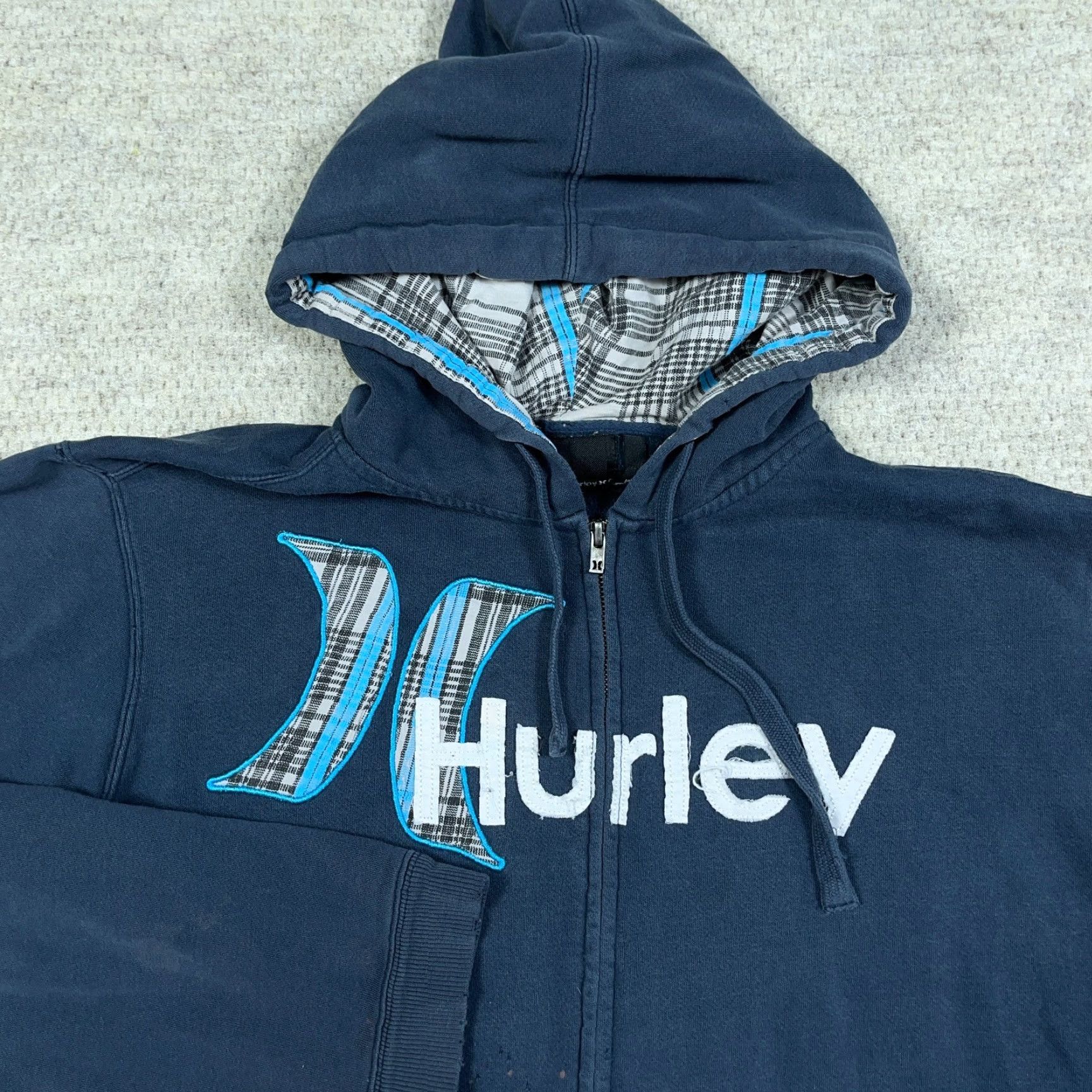 Hurley VINTAGE Hurley Hoodie Men XL Blue Full Zip Sweatshirt Jacket Distressed Worn Logo Graphic Print Pocket Hooded Regular Fit Cotton Blend Fleece Size US XL / EU 56 / 4 - 2 Thumbnail