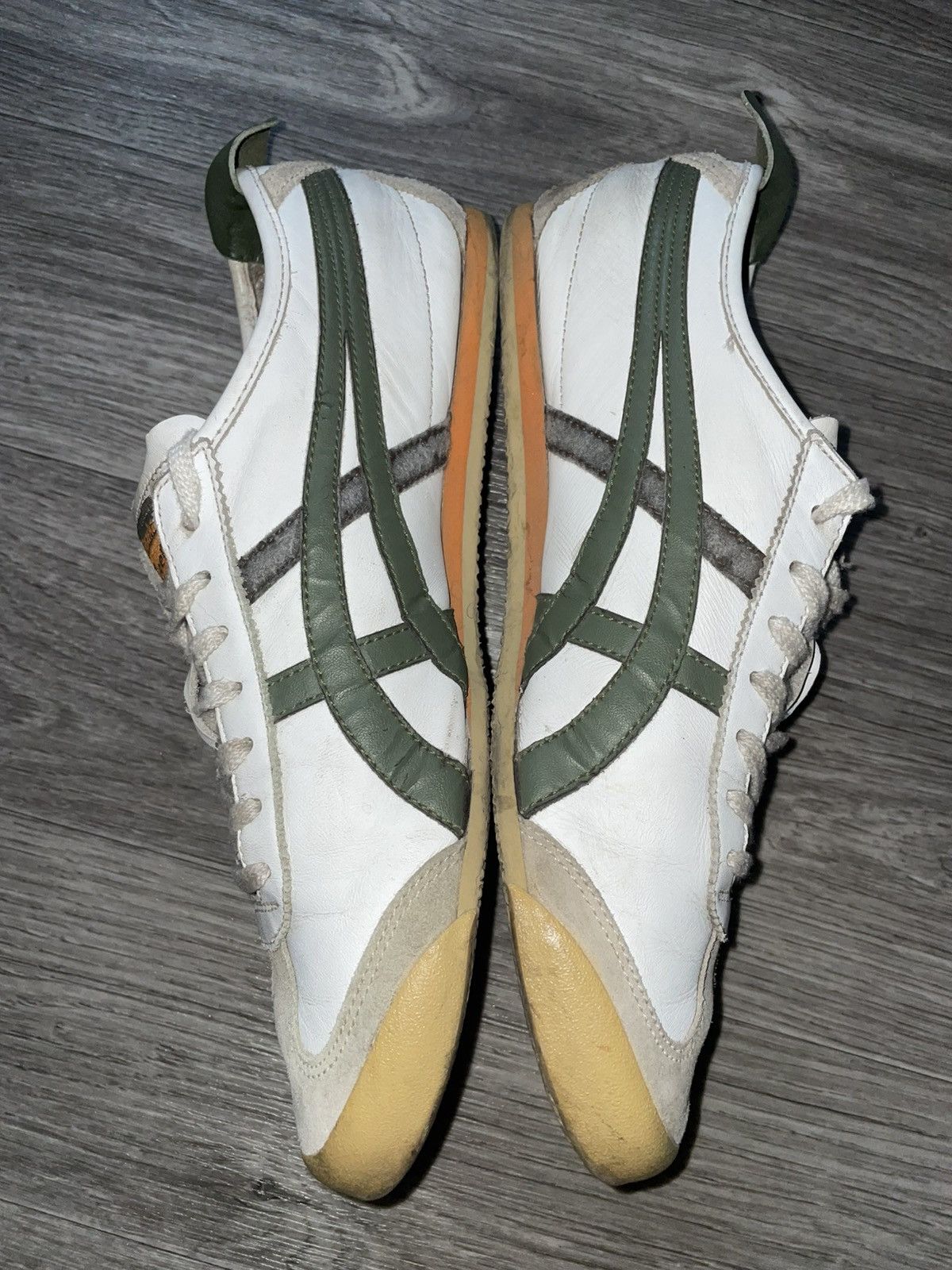 Asics Vintage Asics Onitsuka Tiger Low-top Sneakers Rare Size US 11 / EU 44 - 12 Thumbnail