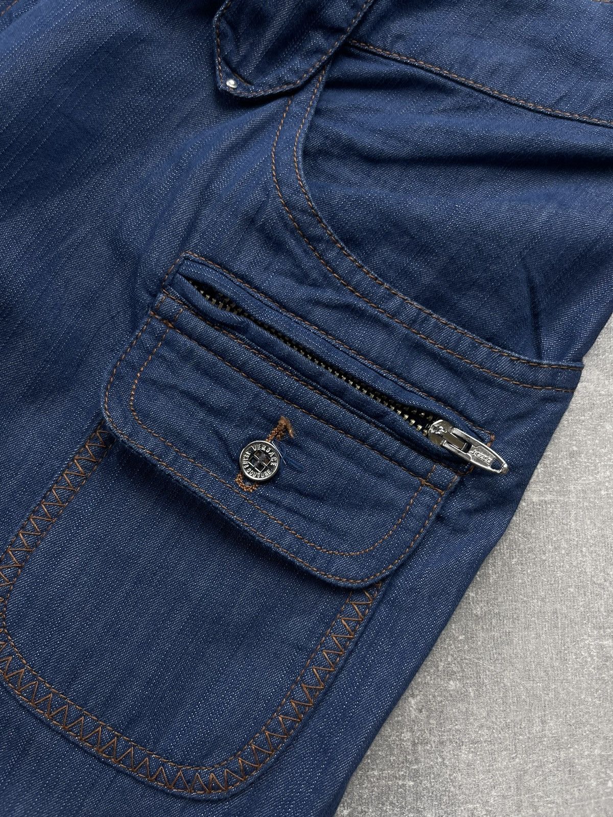 Versace × Vintage Versace Jeans Couture Vintage Flared Y2K 00s Pants Size 27" / US 4 / IT 40 - 5 Thumbnail