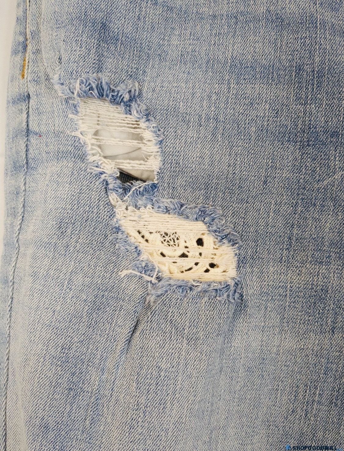 Free People Free People Women’s Light Washed Distressed Jeans Lace NWT Size 29" - 6 Thumbnail