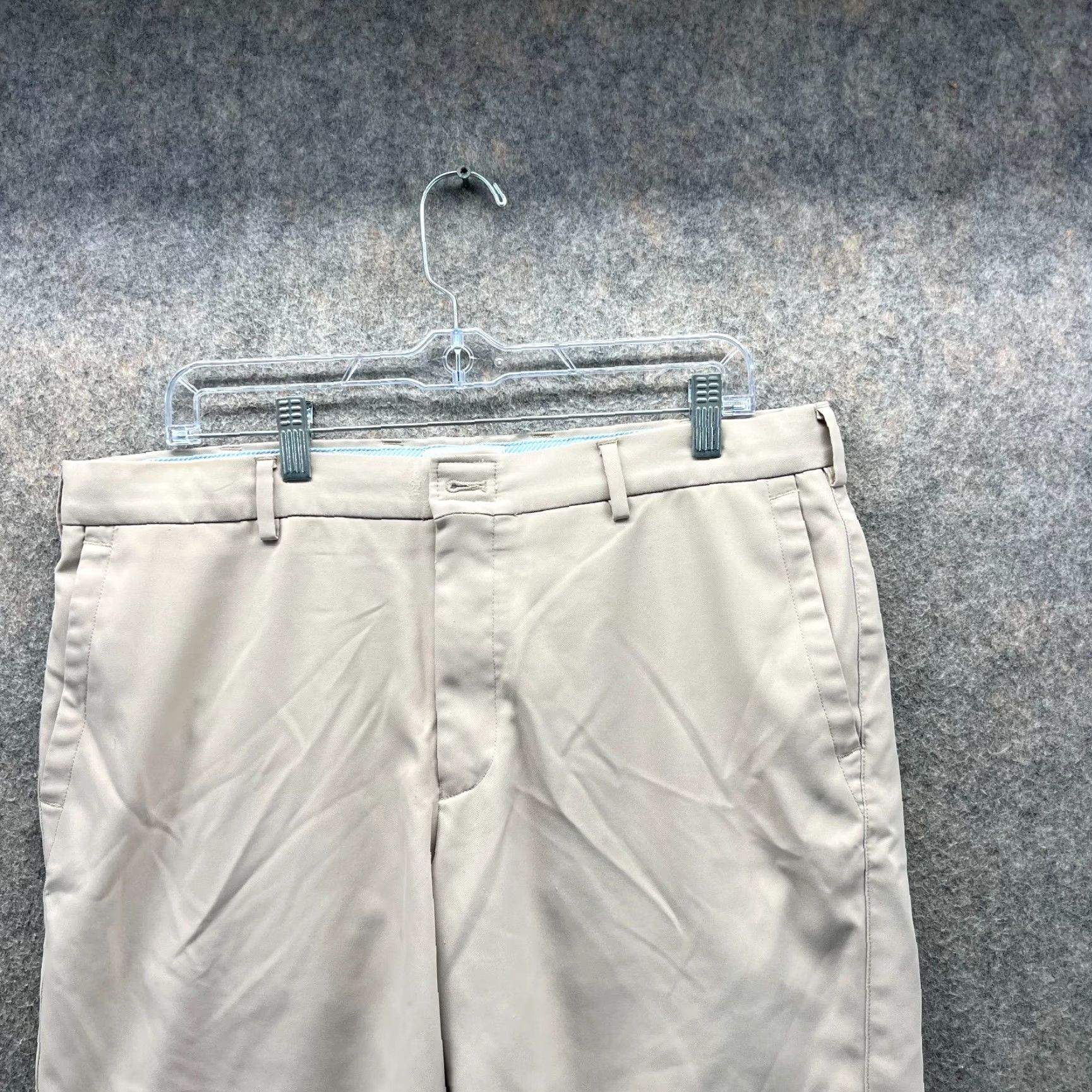 Peter Millar Peter Millar Shorts Men 35 Casual Chino Flat Front Beige Cotton Button Front Regular Inseam 9in Tan Khaki Vintage No Mens Size US 35 - 3 Thumbnail