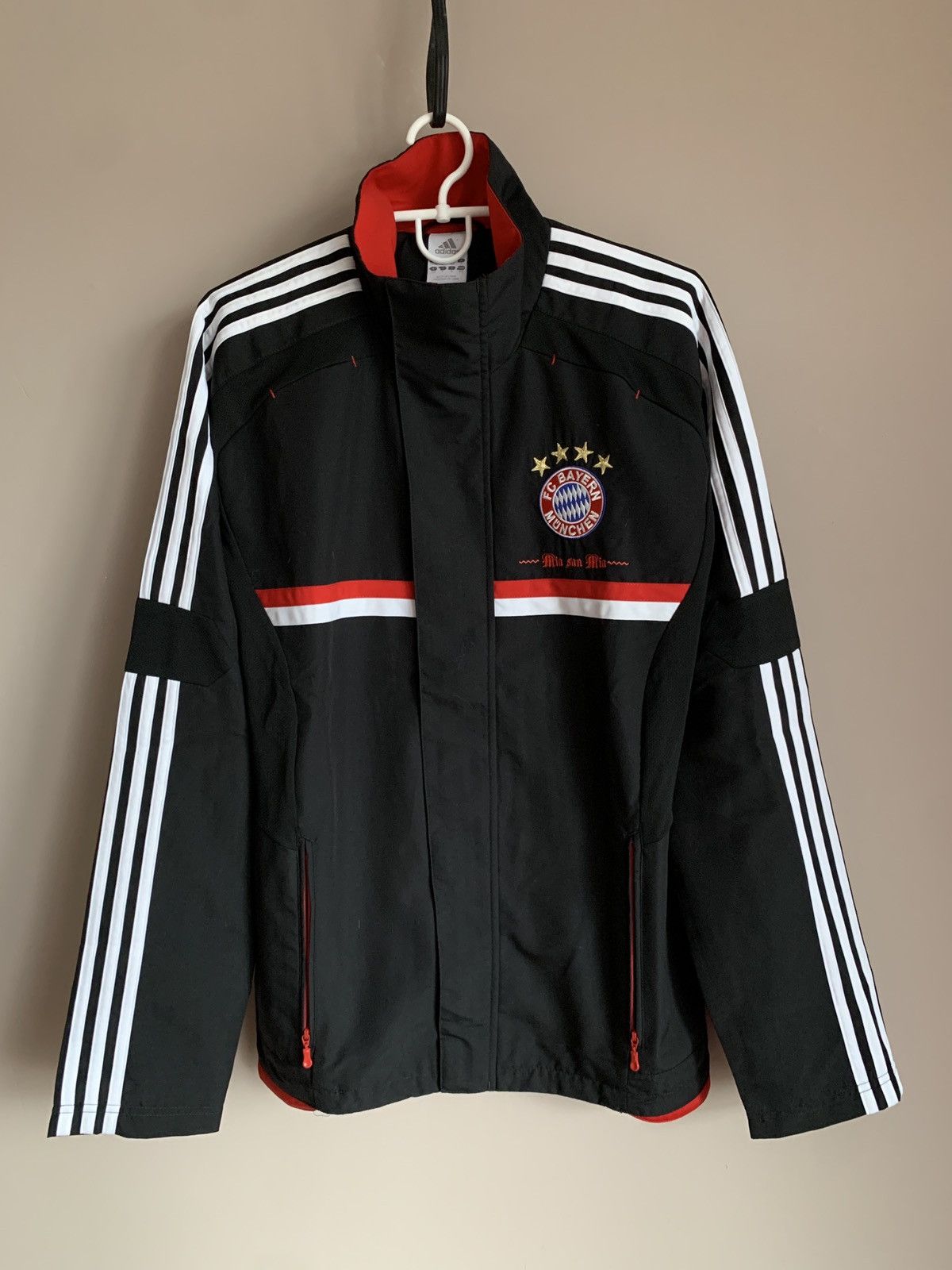 Adidas Bayern Munchen 2011 Football Track Jacket Adidas Black Sz S Size US S / EU 44-46 / 1 - 1 Thumbnail