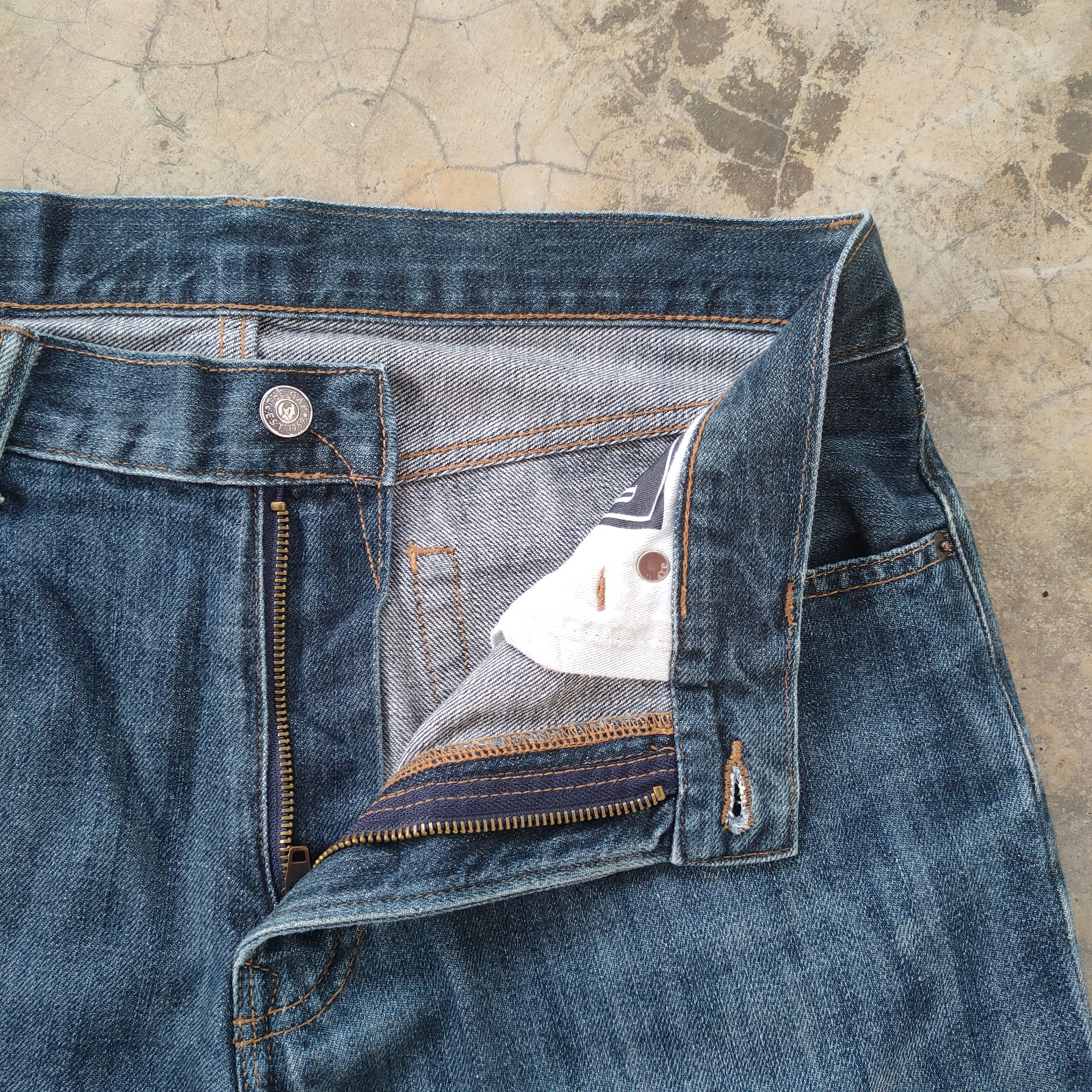 Japanese Brand W34 VINTAGE JAPANESE FADED DISTRESSED RIPPED JEAN PANTS Size US 34 / EU 50 - 7 Thumbnail