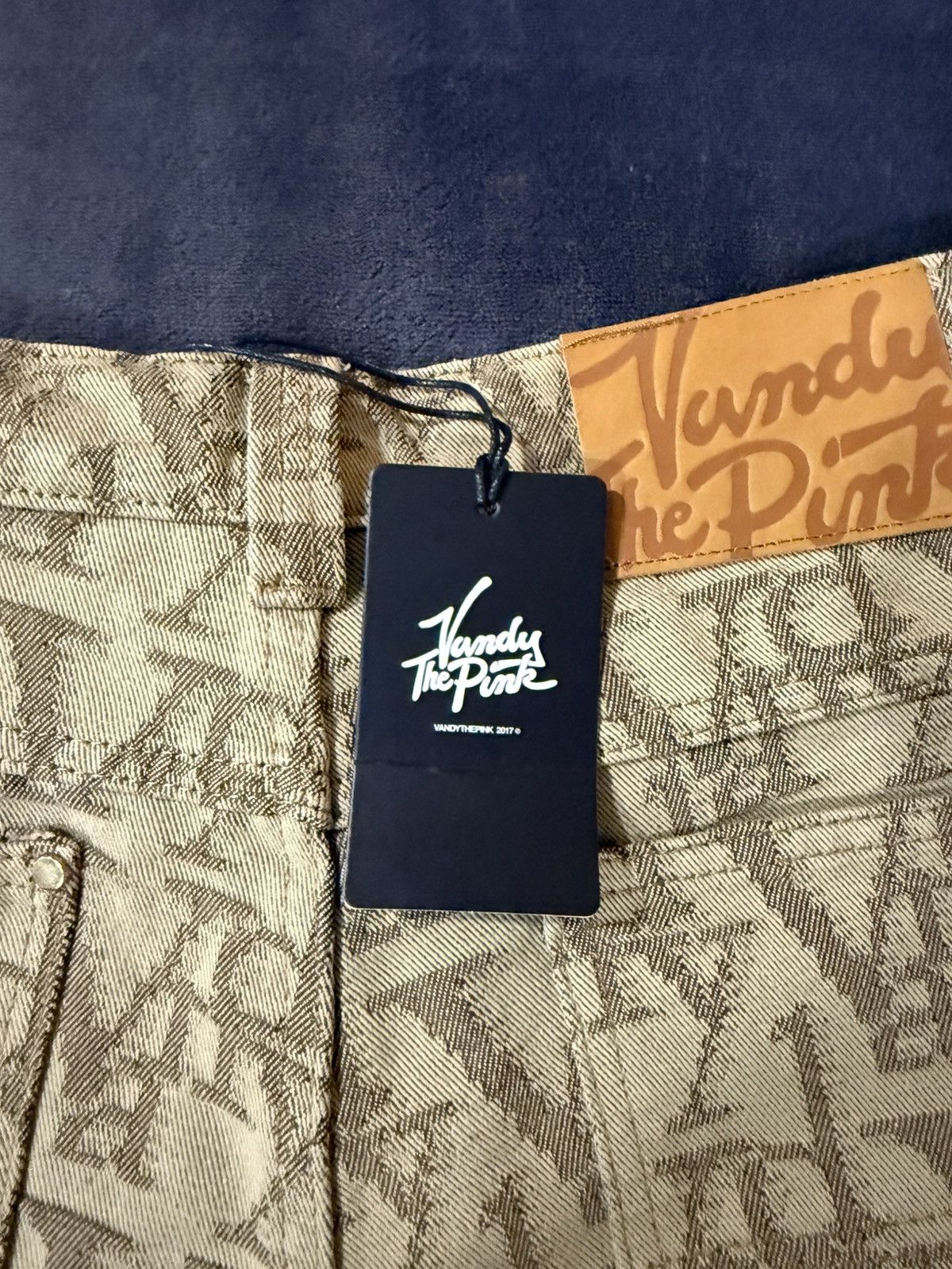 Vandy The Pink Vandy the Pink Monogram Pants Size US 28 / EU 44 - 6 Thumbnail