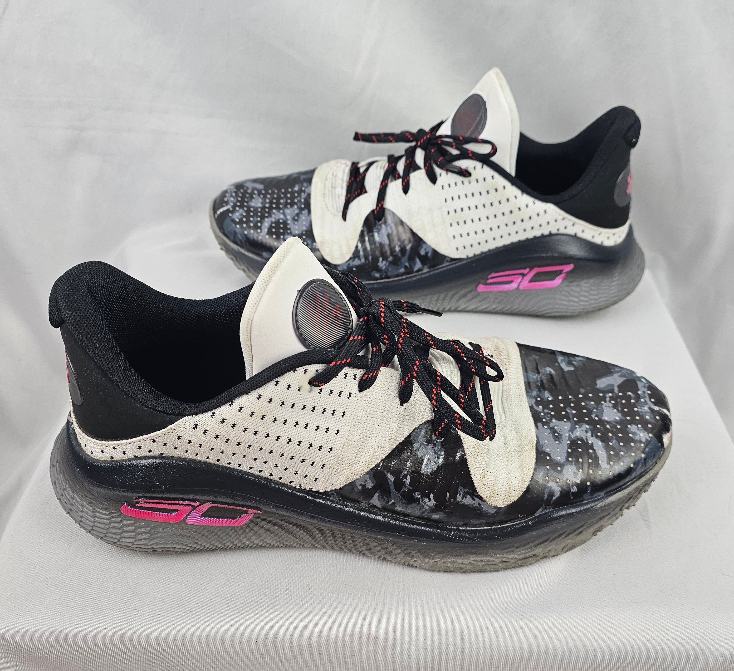 Under Armour Under Armour Curry 4 Low Flotro Black White Red Basketball Size US 13 / EU 46 - 2 Thumbnail