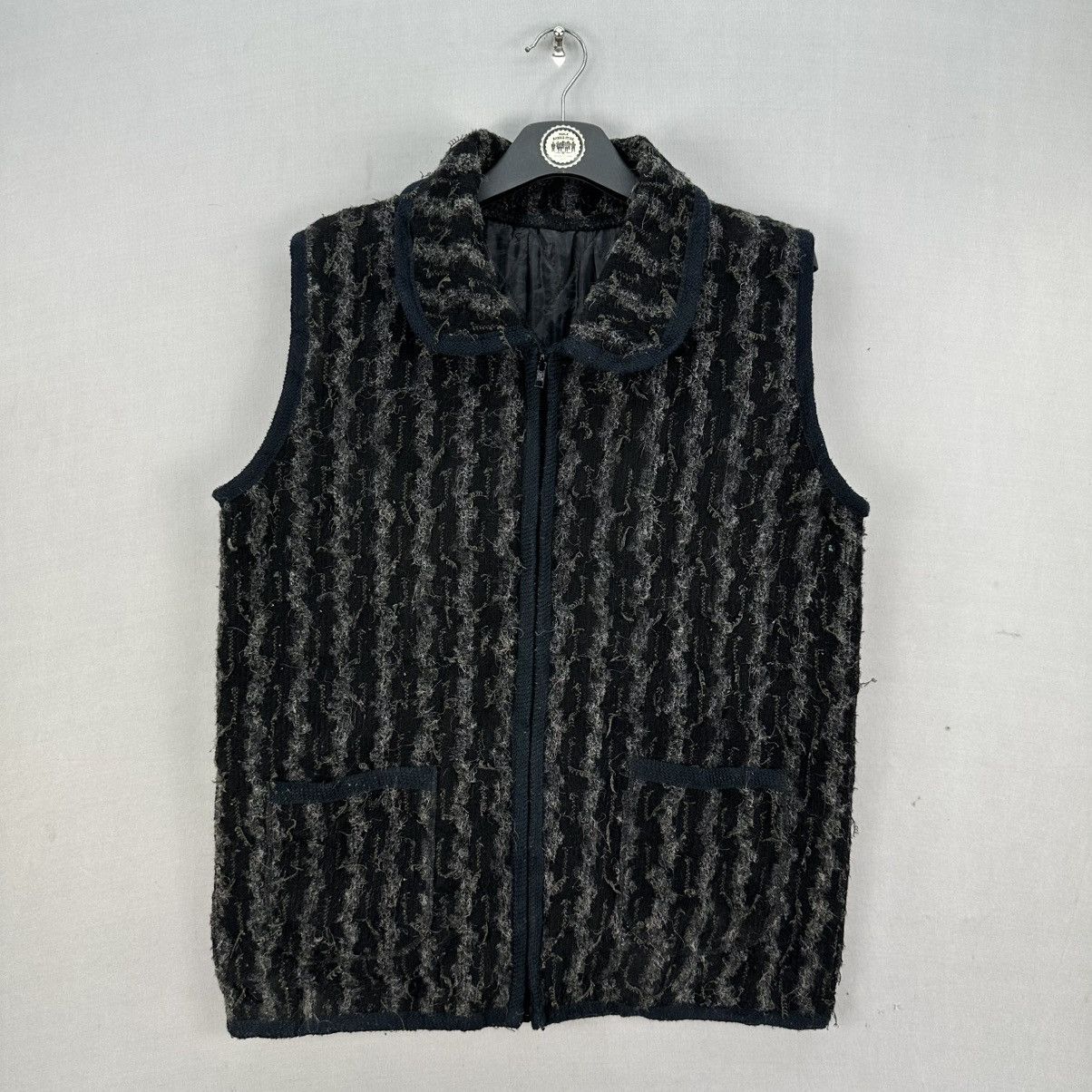 Vintage Vintage 90's Mohair Zipper Vest Design by Allen Size US L / EU 52-54 / 3 - 1 Thumbnail