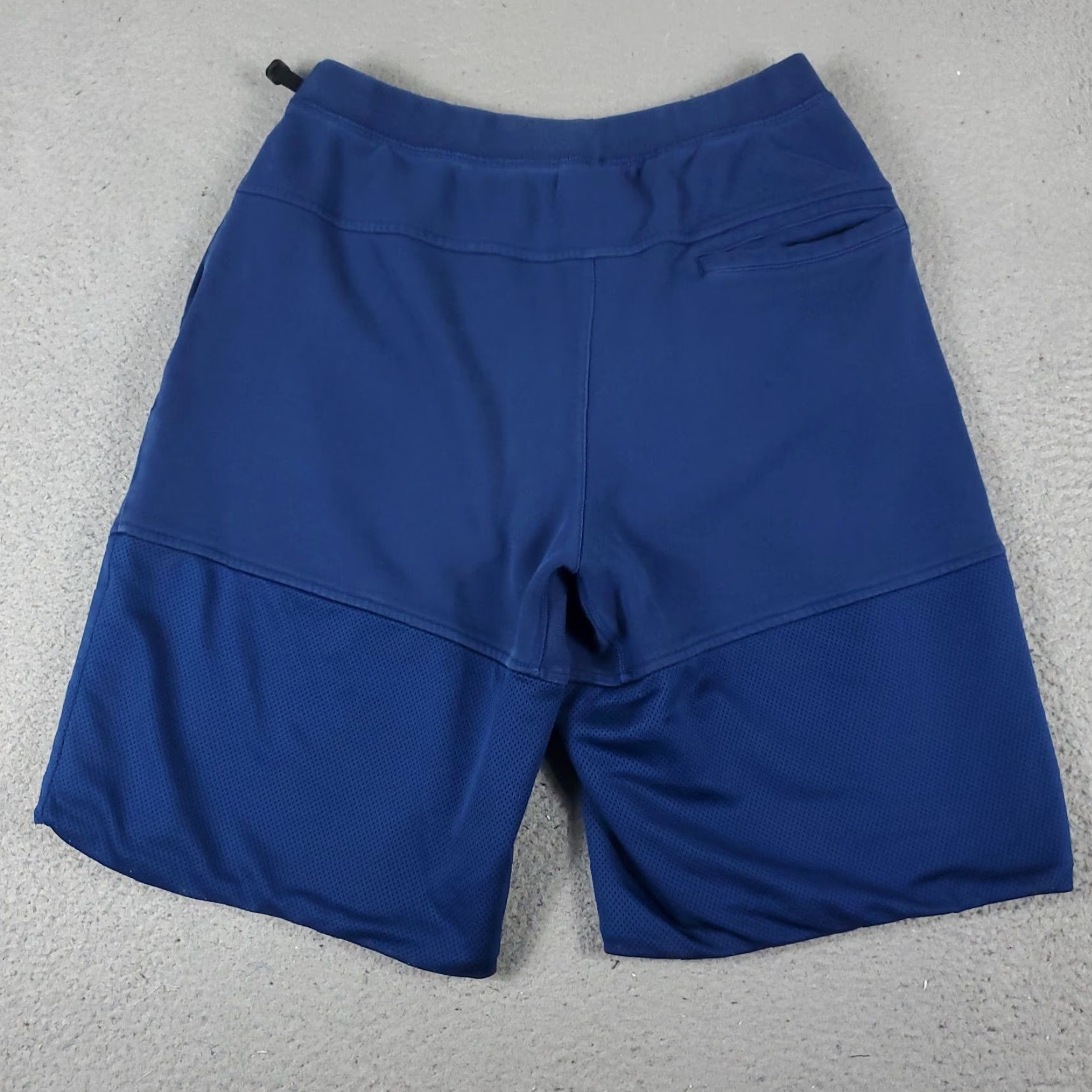 Adidas Adidas Blue Sweat Shorts Mens Large Activewear Running Jogging Track Gym Size US 33 - 7 Thumbnail