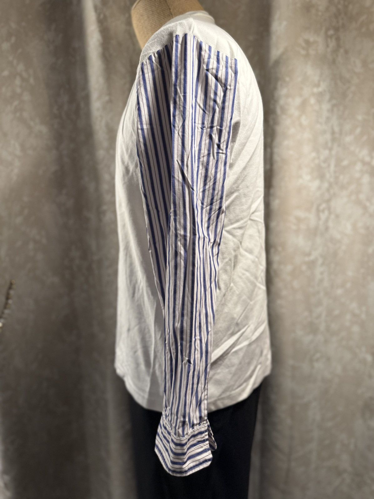Other Minimalist Contrast Sleeve Top – Casual Meets Statement Size US M / EU 48-50 / 2 - 5 Thumbnail