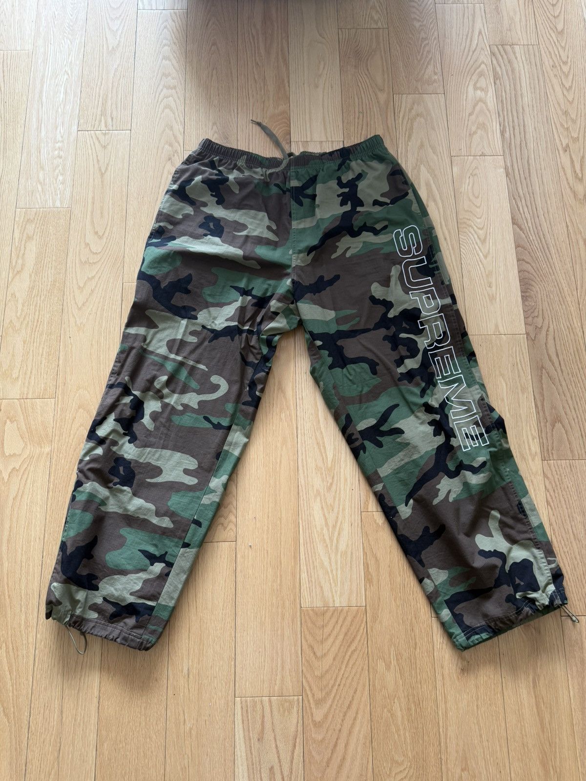 Supreme Supreme Spellout Embroidered Ripstop Track Pant Size US 42 / EU 58 - 2 Thumbnail