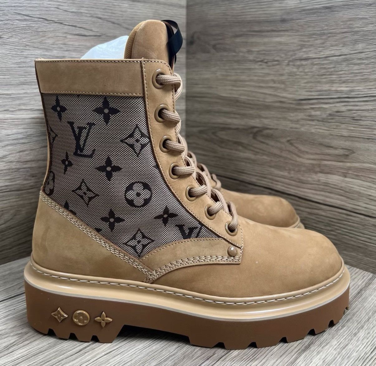Louis Vuitton LV Ranger Brown Monogram Ankle Boots J41 Size US 7 / EU 40 - 4 Thumbnail