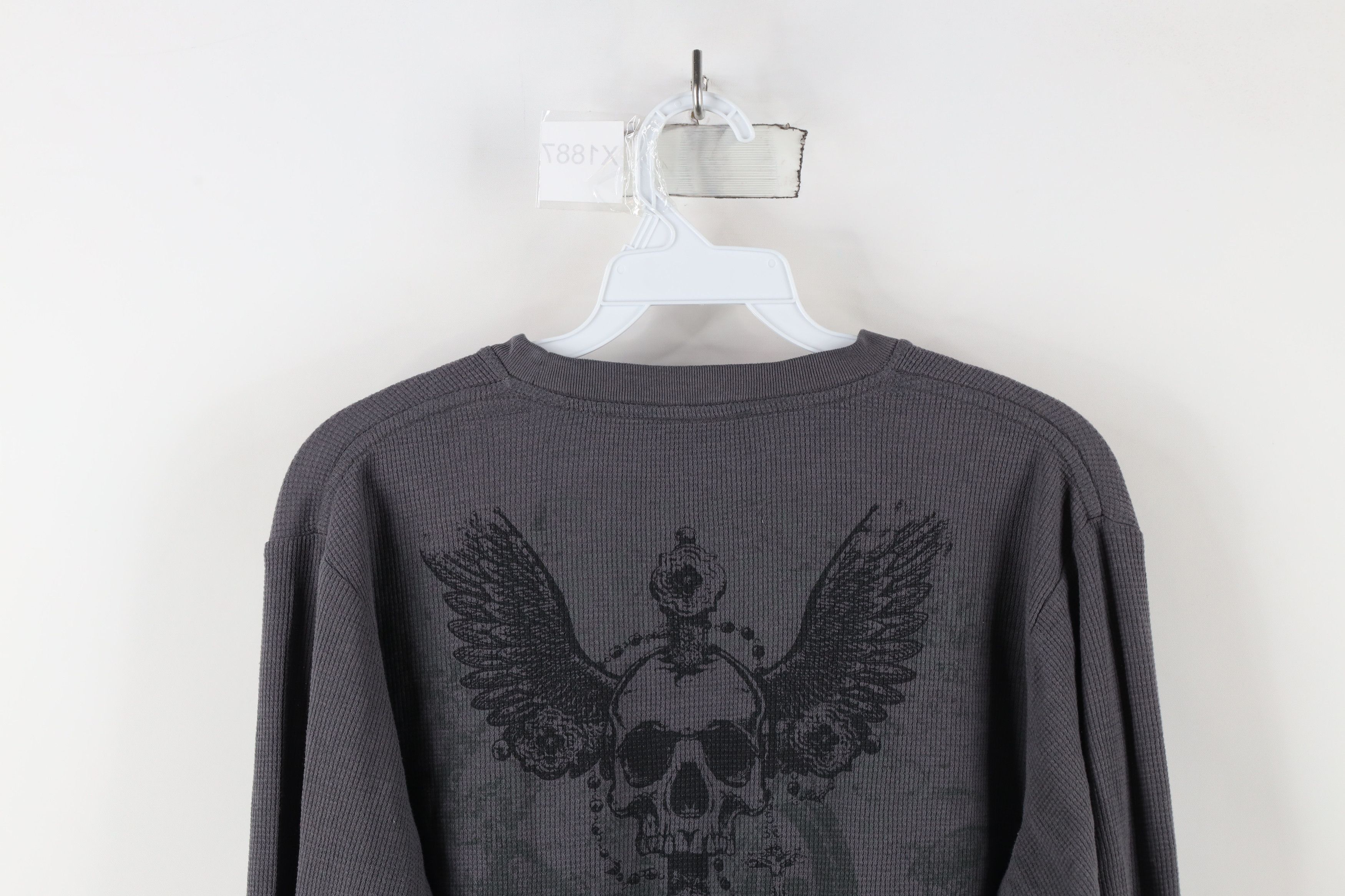 Vintage Vintage Y2K MMA Skull Cross UFC Thermal Waffle Knit T-Shirt Size US M / EU 48-50 / 2 - 12 Thumbnail