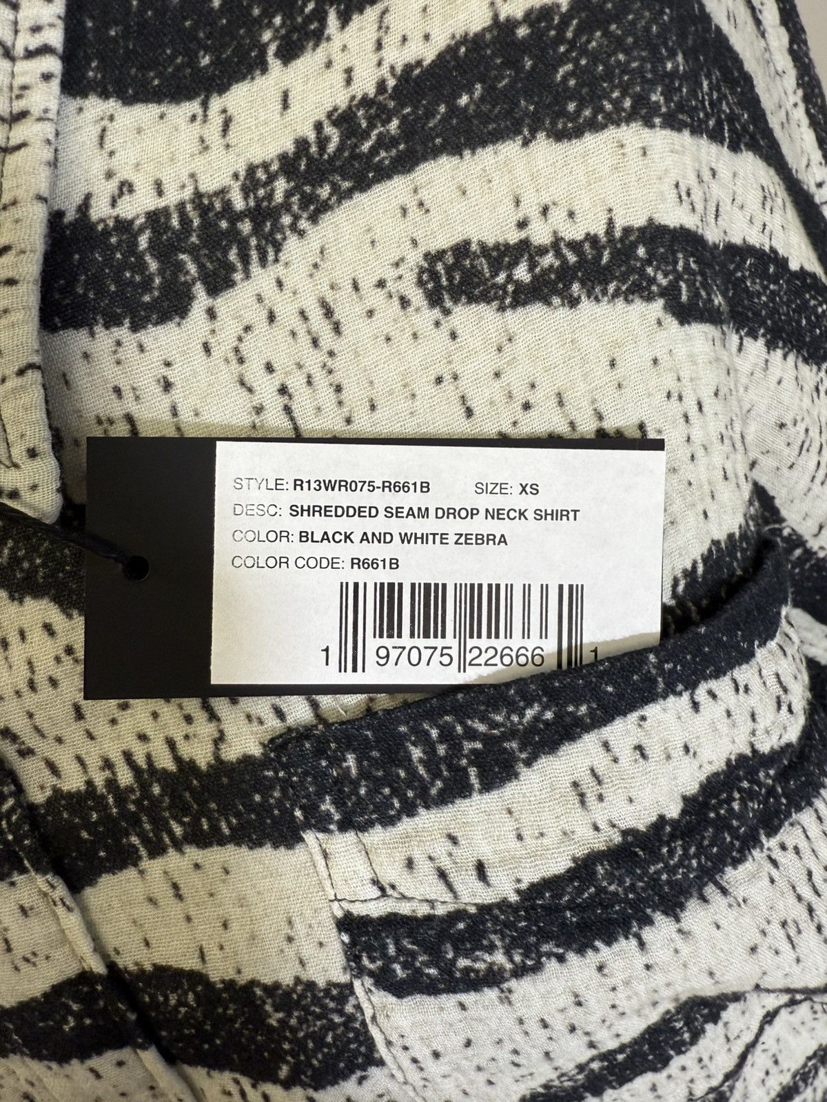 R13 SHREDDED SEAM DROP NECK SHIRT